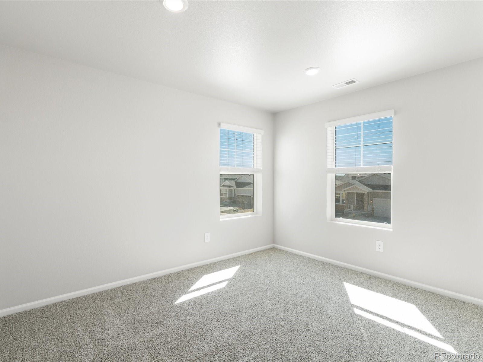 MLS Image #32 for 4701  sunsplash way,johnstown, Colorado