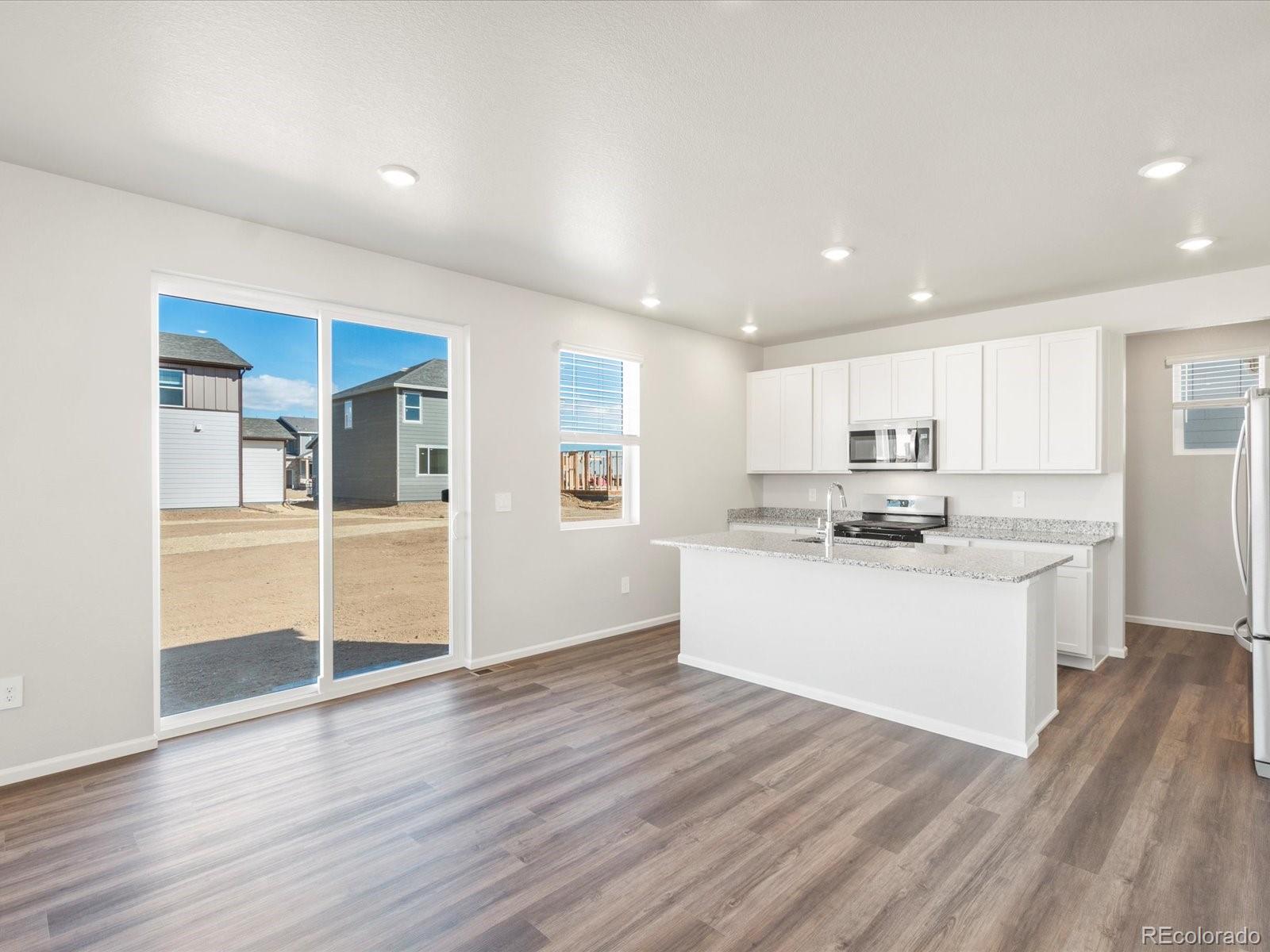 MLS Image #9 for 4701  sunsplash way,johnstown, Colorado