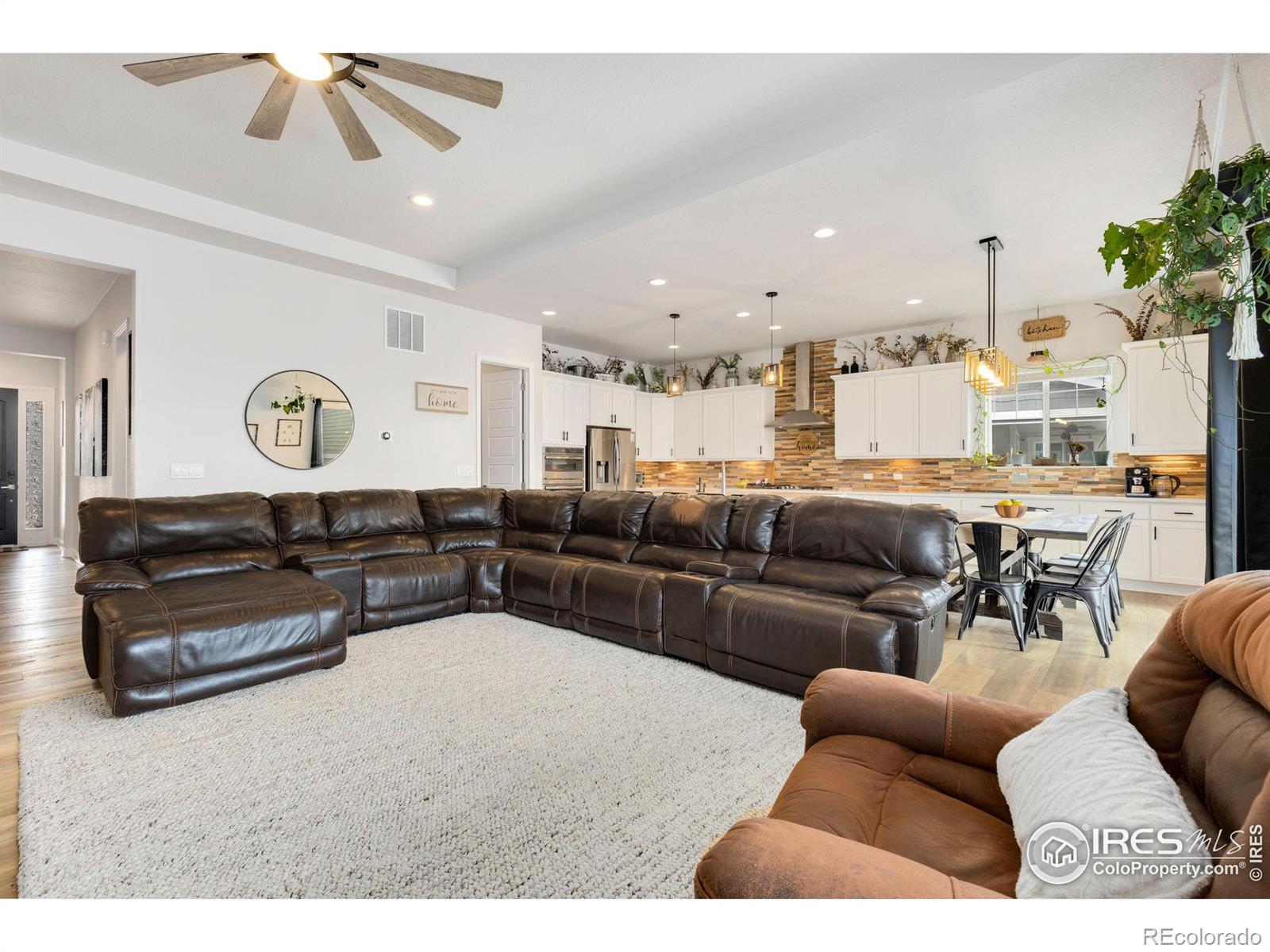 MLS Image #6 for 892  sundown way,erie, Colorado