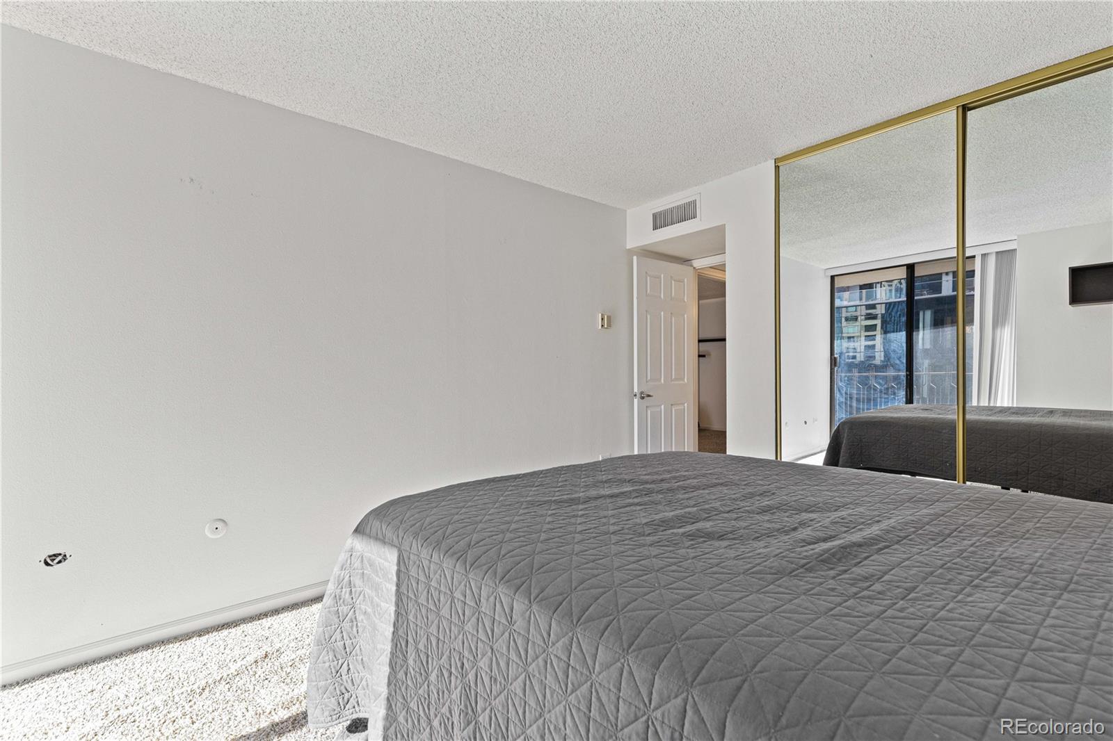 MLS Image #24 for 1020  15th street,denver, Colorado