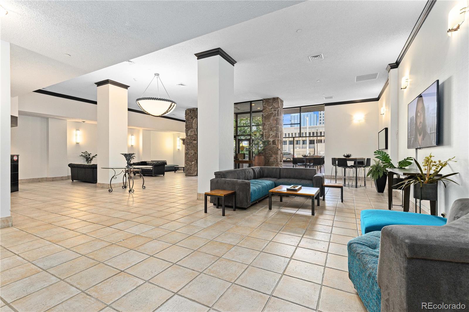 MLS Image #39 for 1020  15th street,denver, Colorado