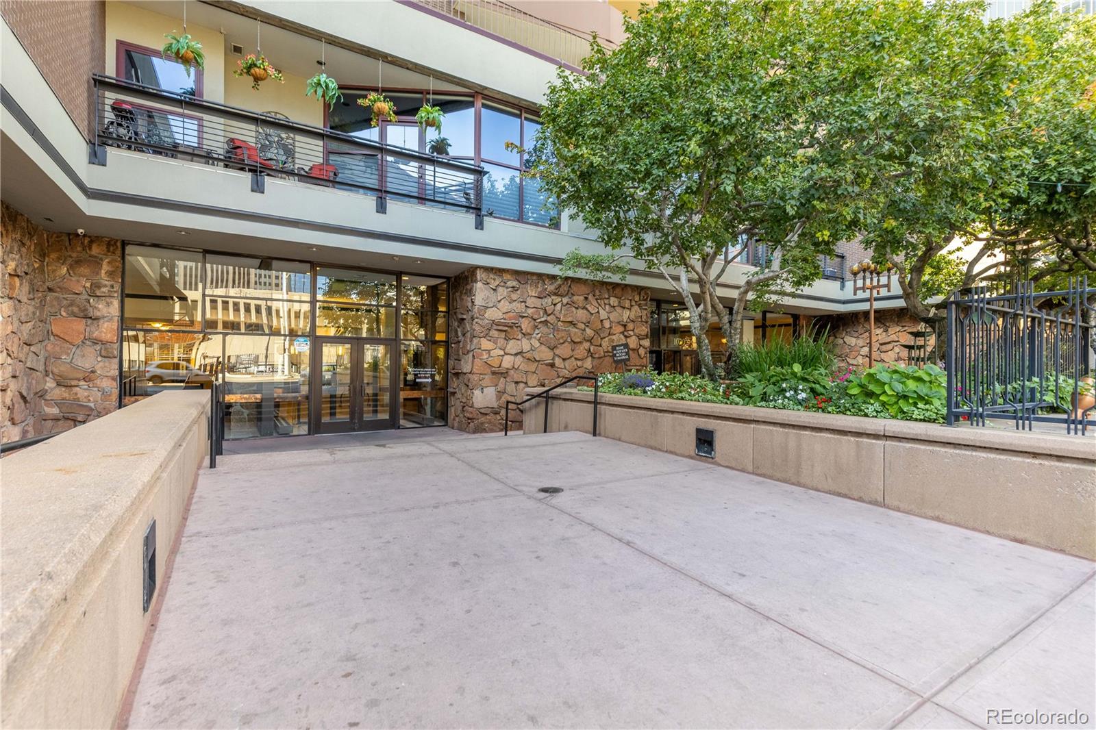 MLS Image #4 for 1020  15th street,denver, Colorado