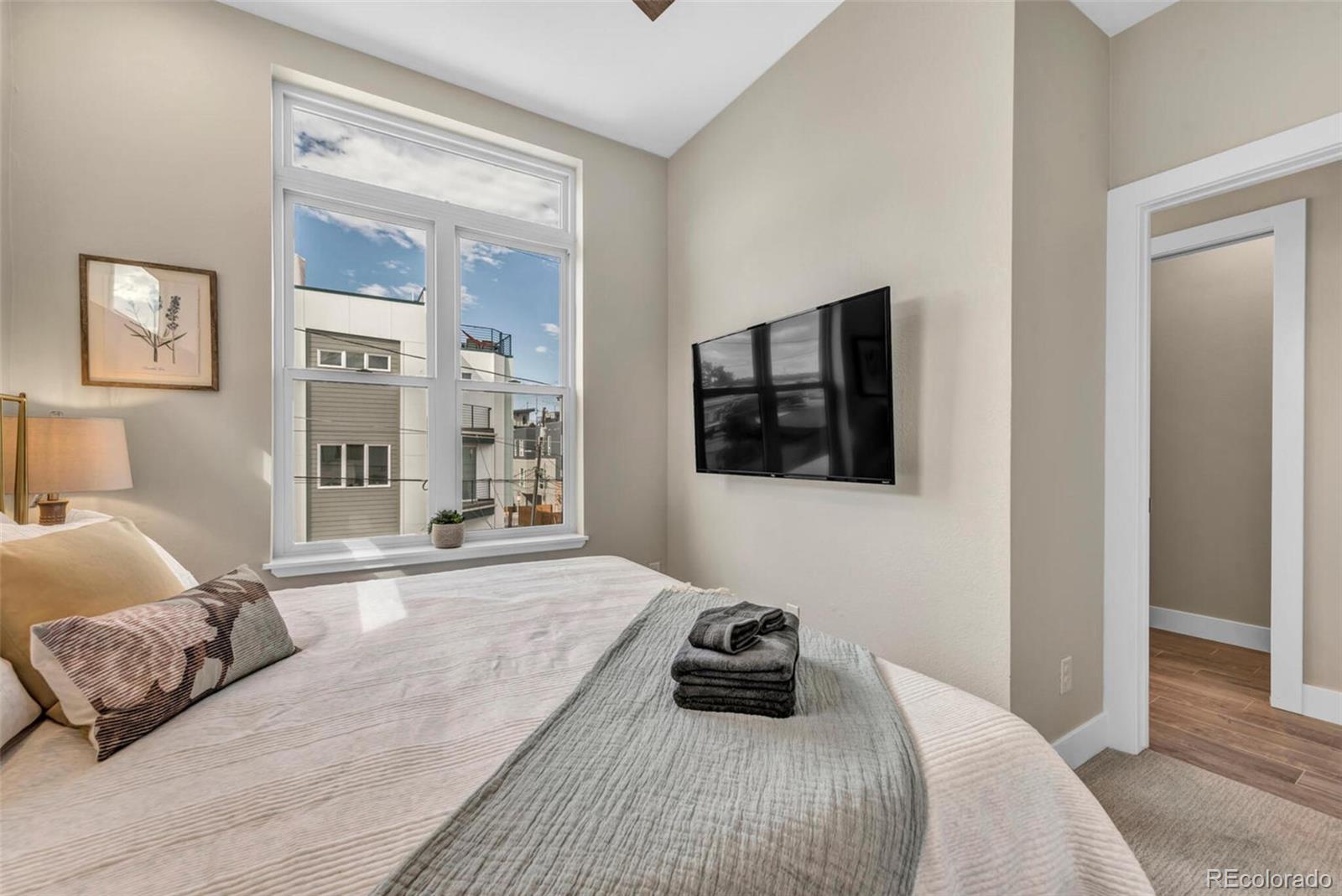 MLS Image #13 for 3219 w 19th avenue,denver, Colorado