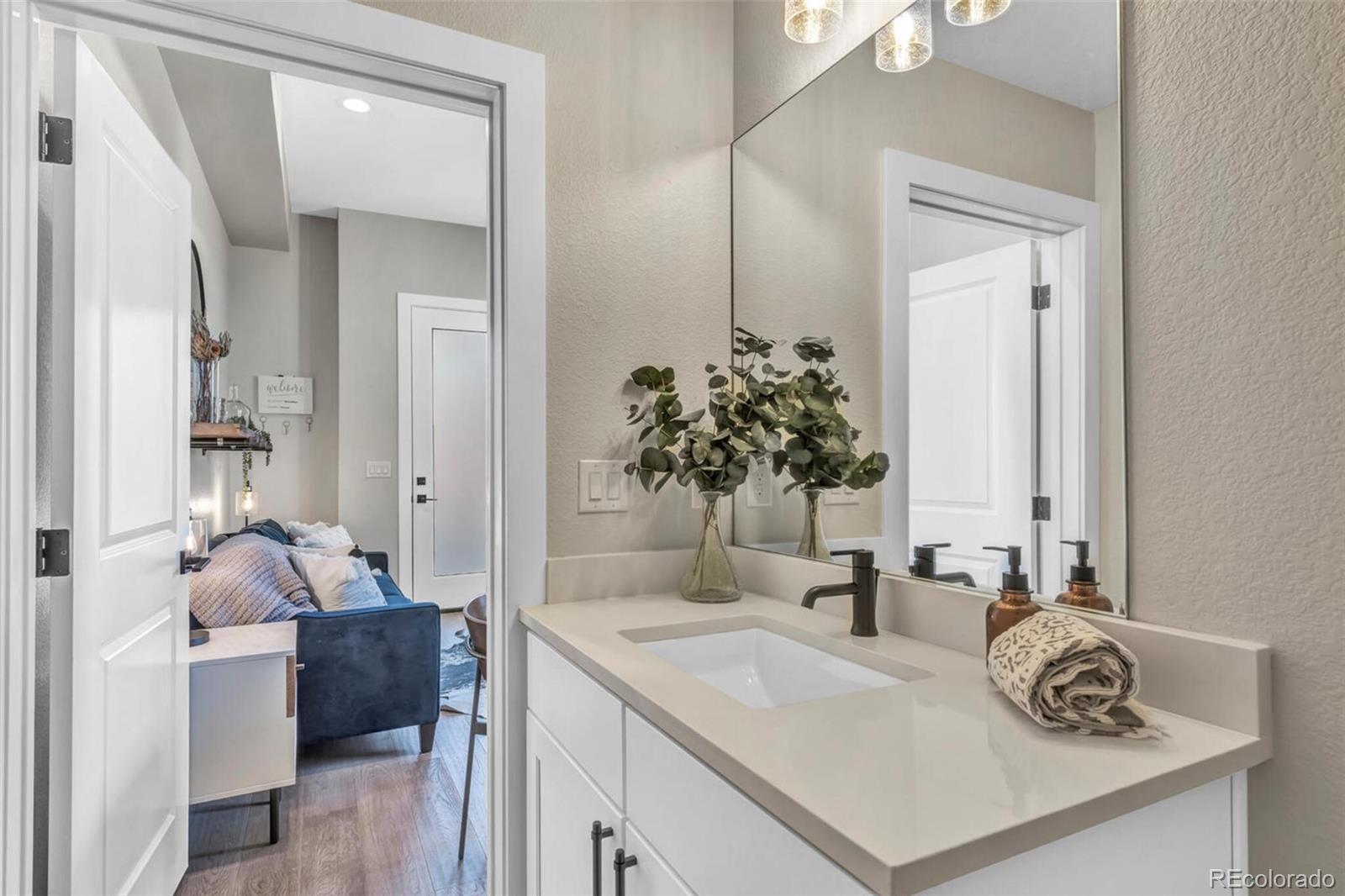 MLS Image #9 for 3219 w 19th avenue,denver, Colorado