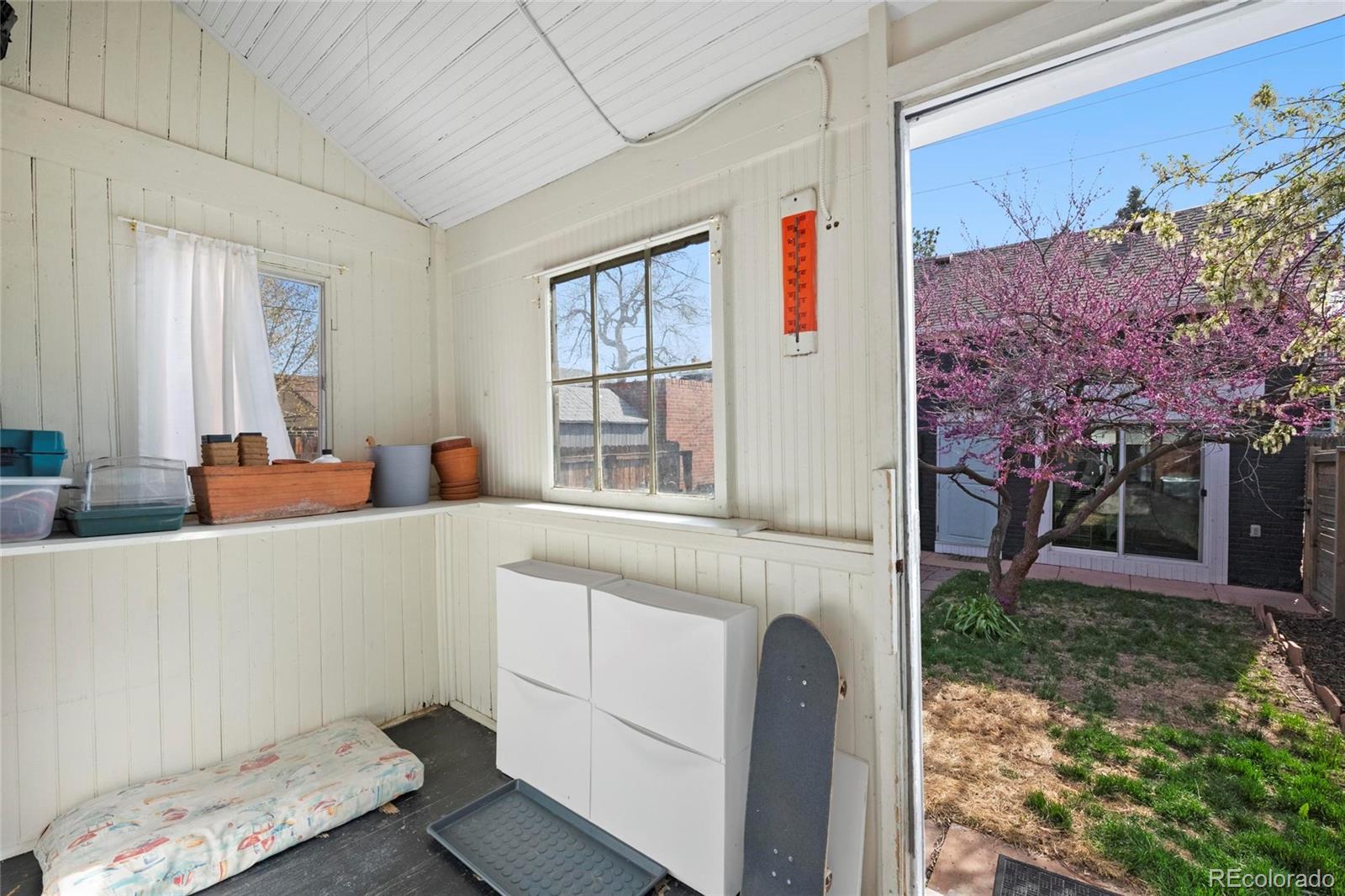 MLS Image #26 for 328 s lincoln street,denver, Colorado