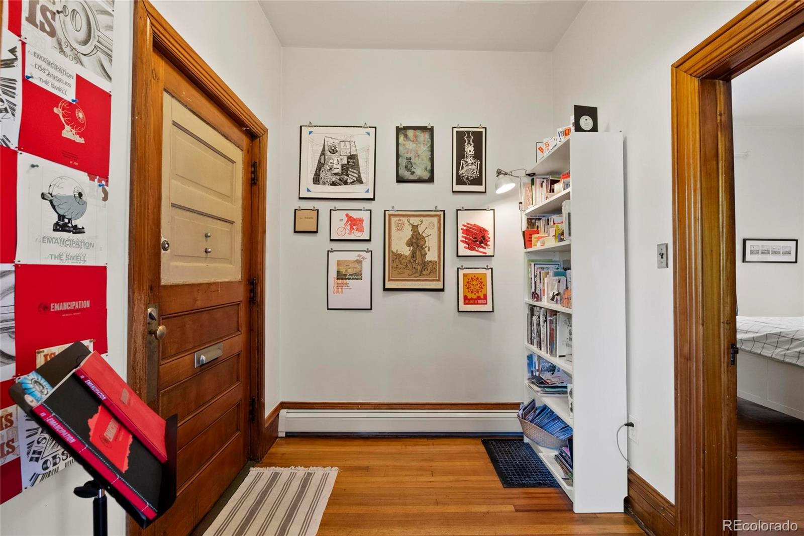 MLS Image #3 for 328 s lincoln street,denver, Colorado
