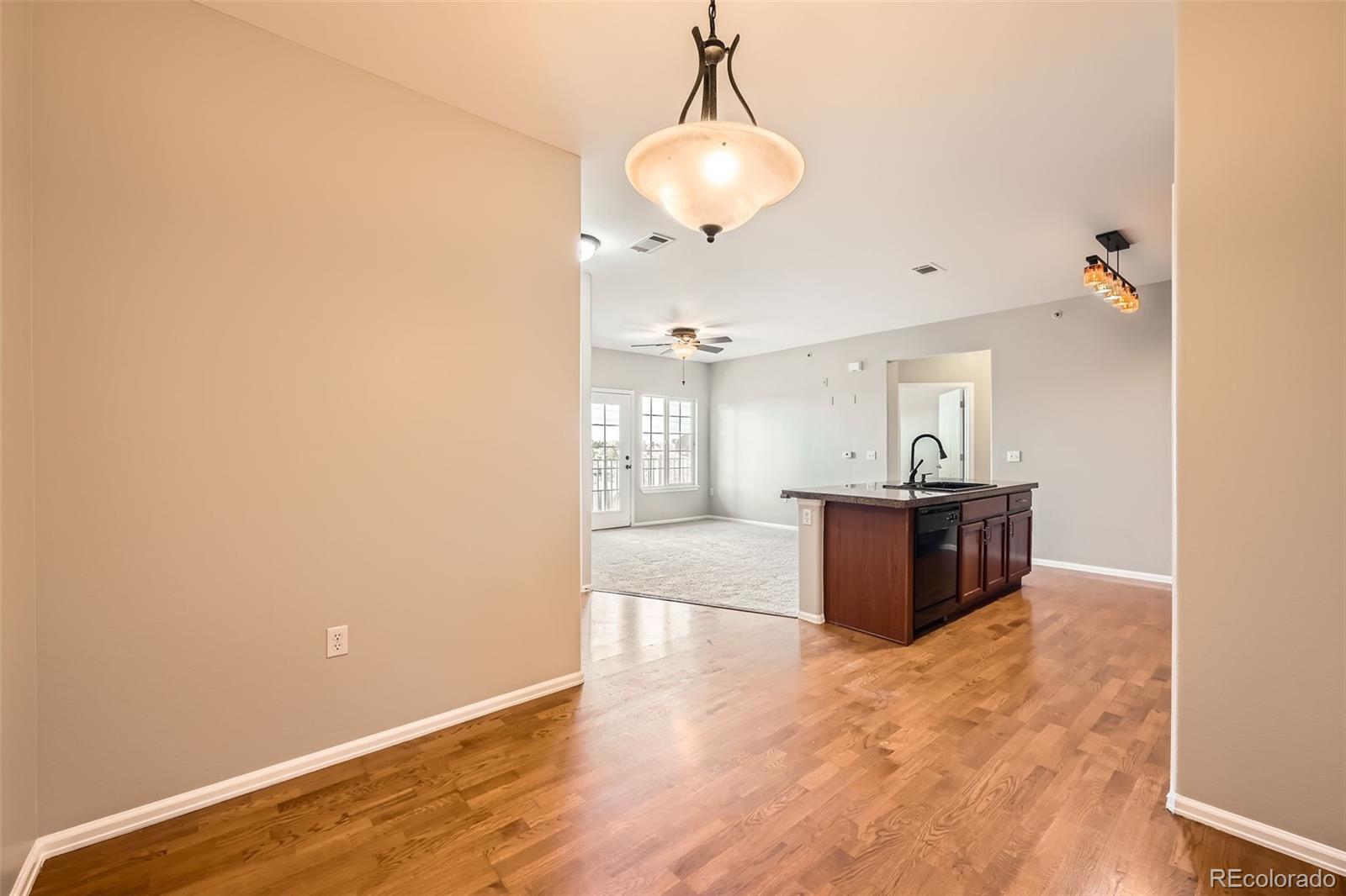 MLS Image #11 for 2705 s danube way,aurora, Colorado