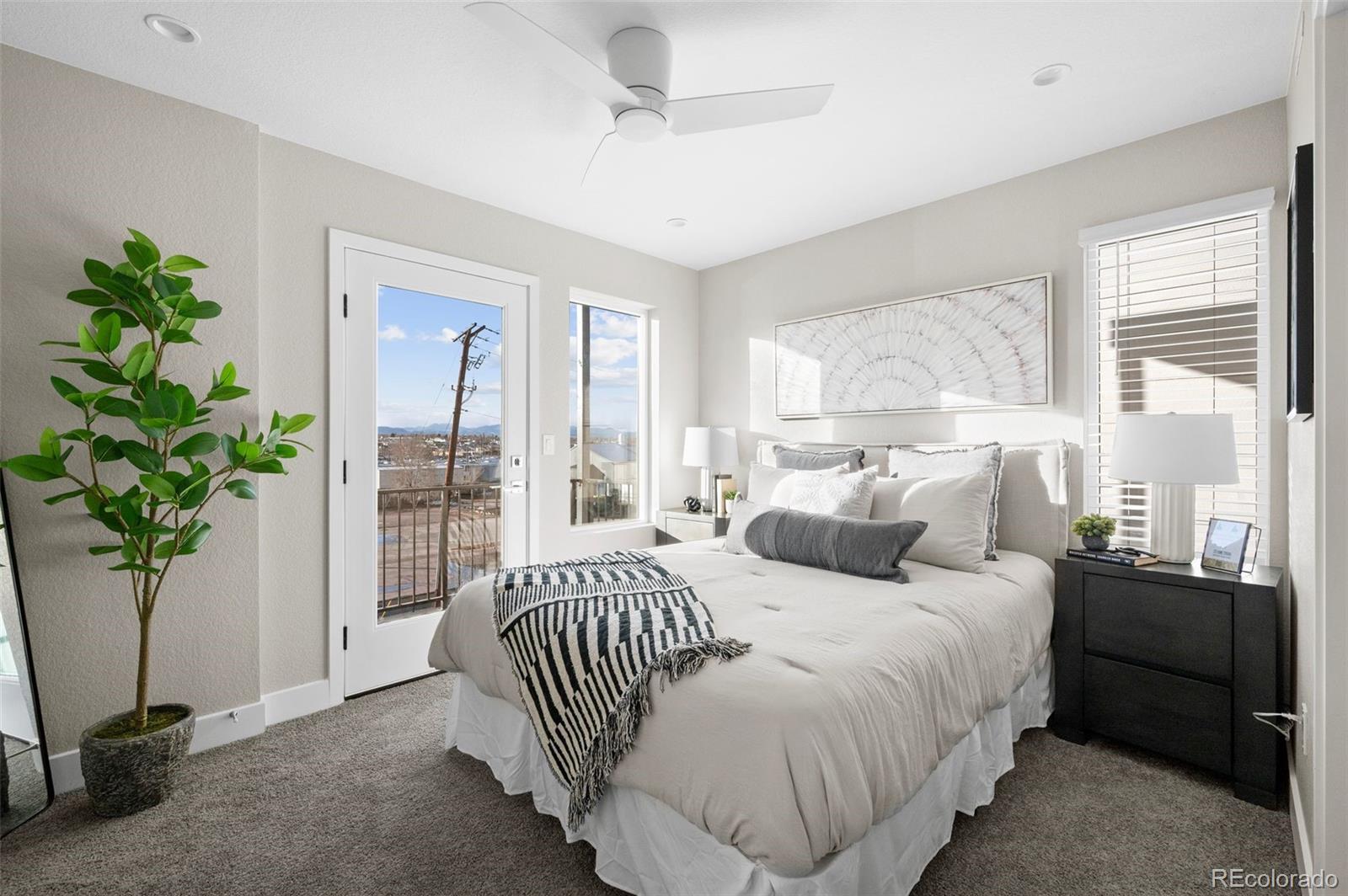 MLS Image #6 for 2620 s delaware street,denver, Colorado