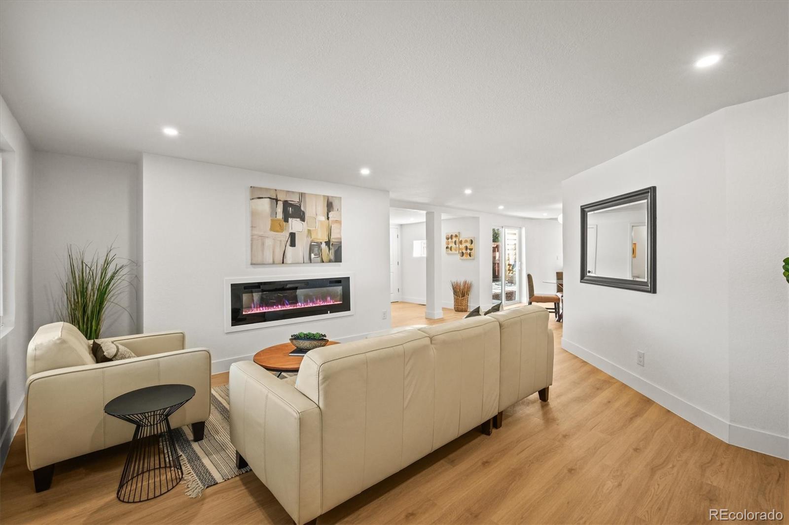 MLS Image #5 for 3670 n glencoe street,denver, Colorado