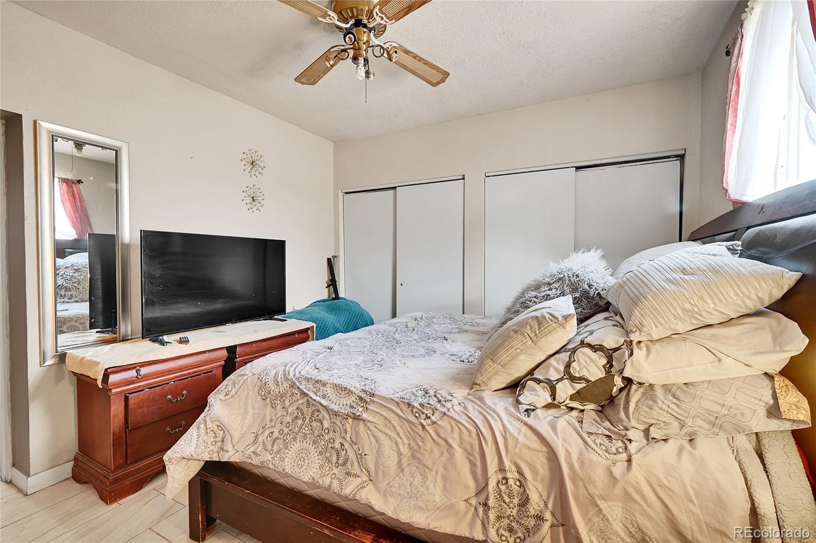 MLS Image #11 for 7060  holly street,commerce city, Colorado