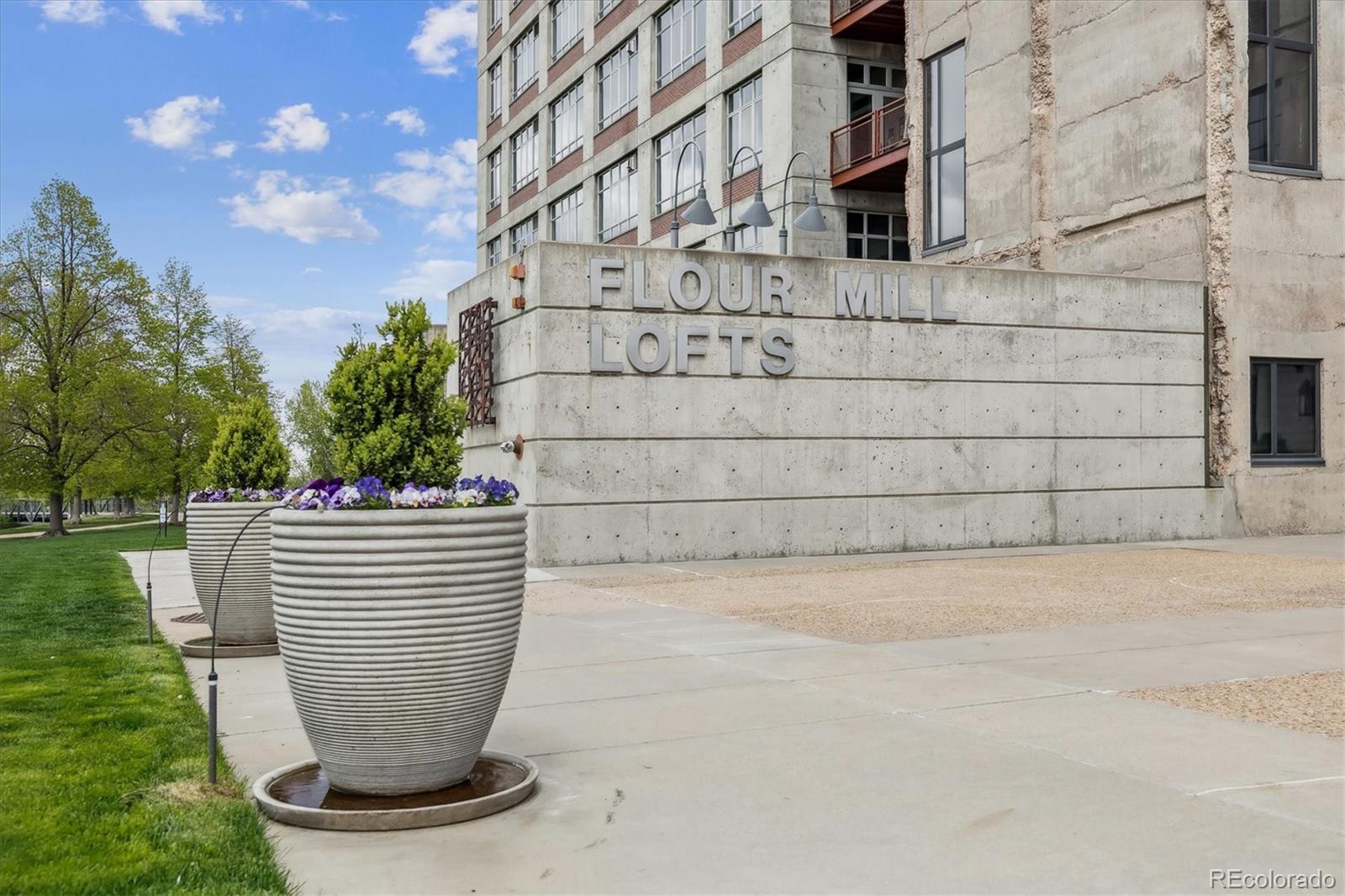 MLS Image #4 for 2000  little raven street,denver, Colorado
