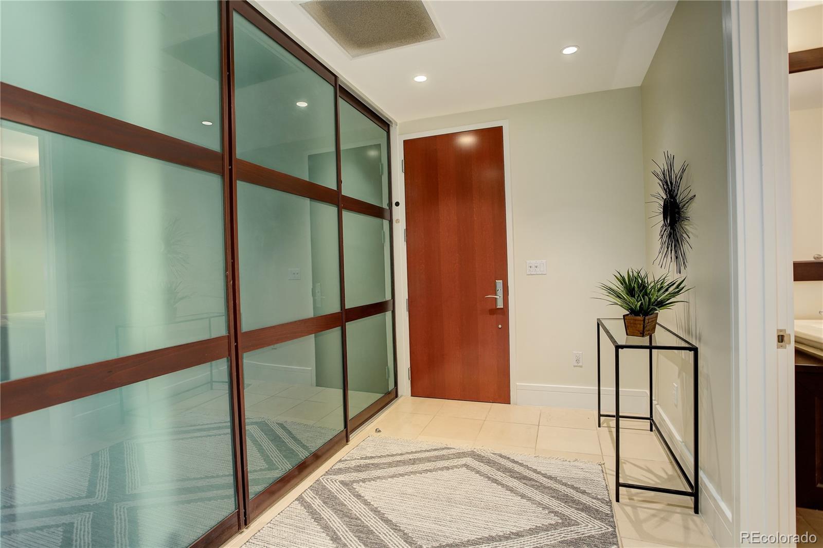 MLS Image #4 for 191  clayton lane,denver, Colorado