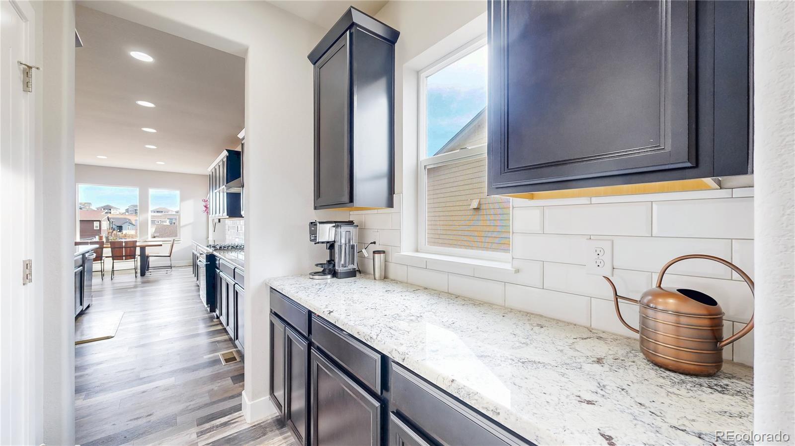 MLS Image #11 for 18541 w 93rd place,arvada, Colorado