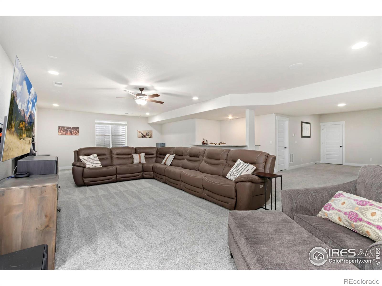 MLS Image #23 for 2156  setting sun drive,windsor, Colorado
