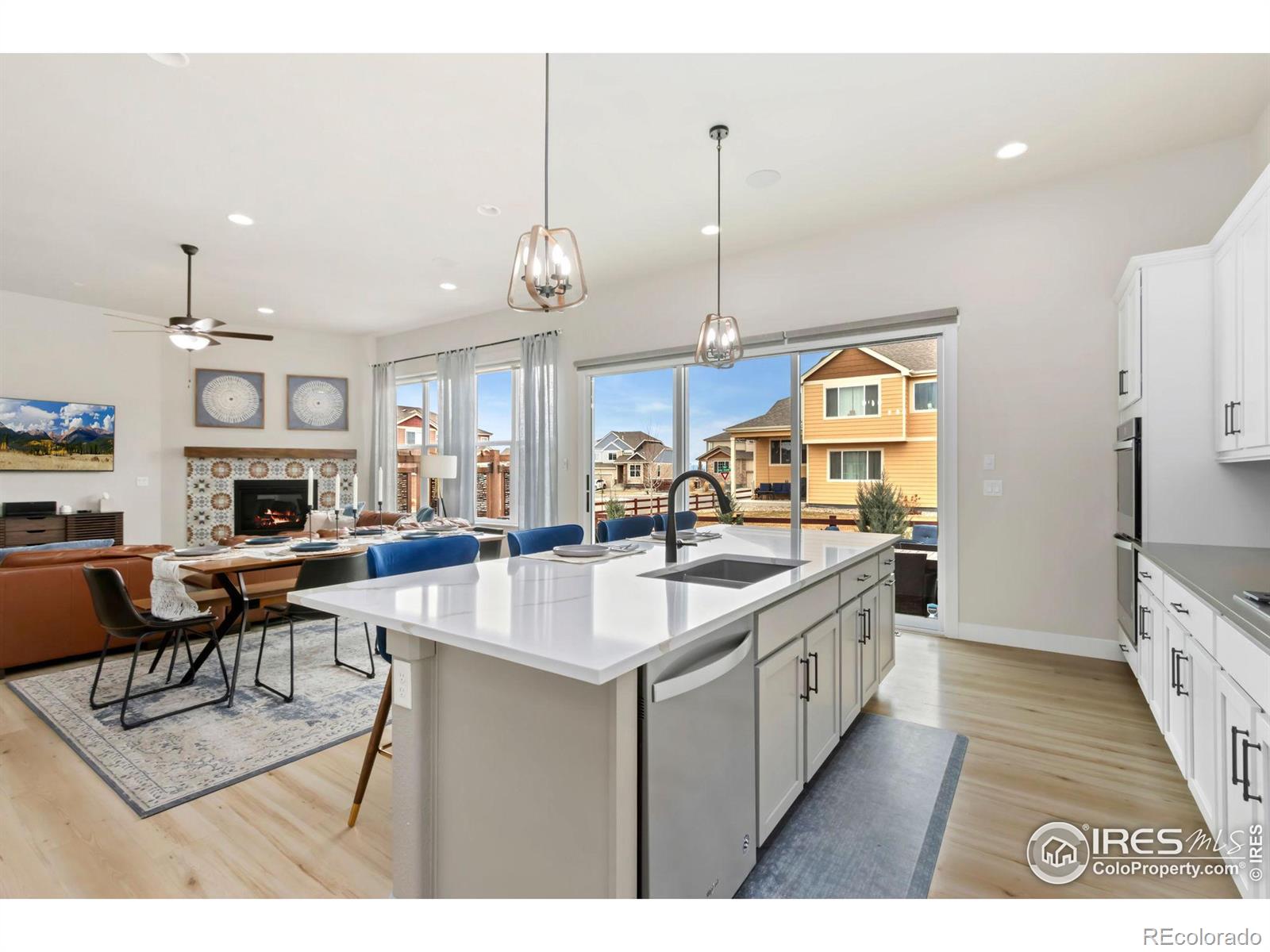 MLS Image #9 for 2156  setting sun drive,windsor, Colorado