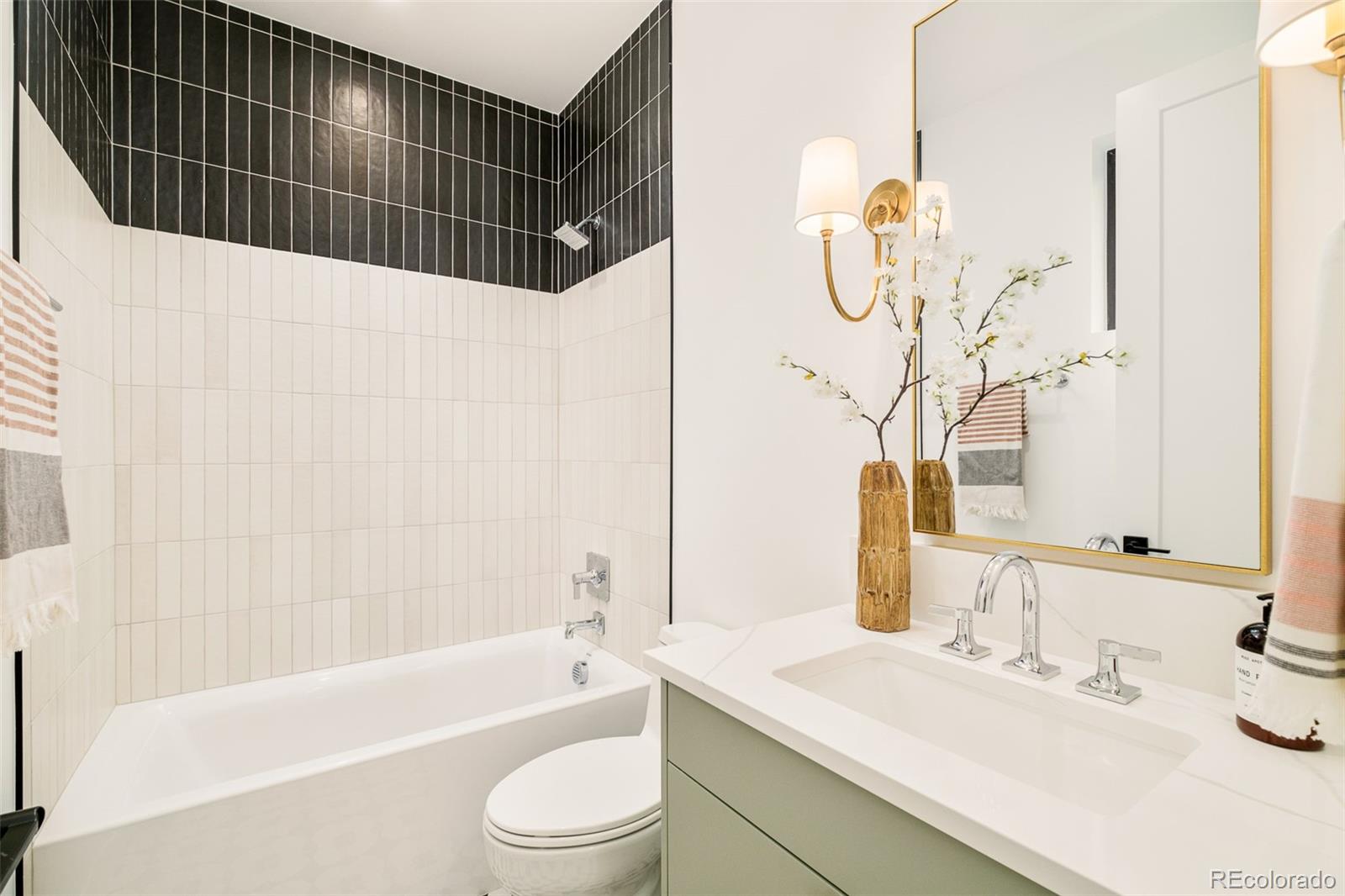 MLS Image #31 for 2773 s garfield street,denver, Colorado