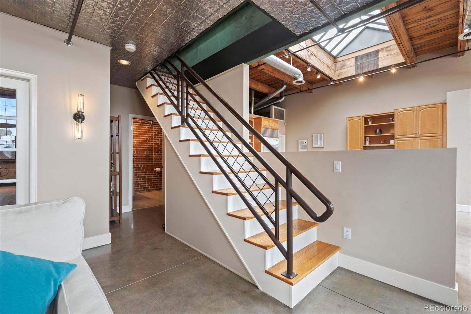 MLS Image #19 for 1515 n ogden street,denver, Colorado