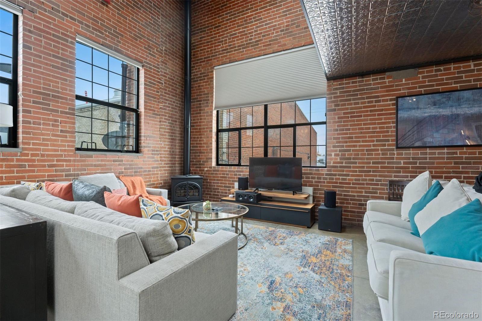 MLS Image #5 for 1515 n ogden street,denver, Colorado