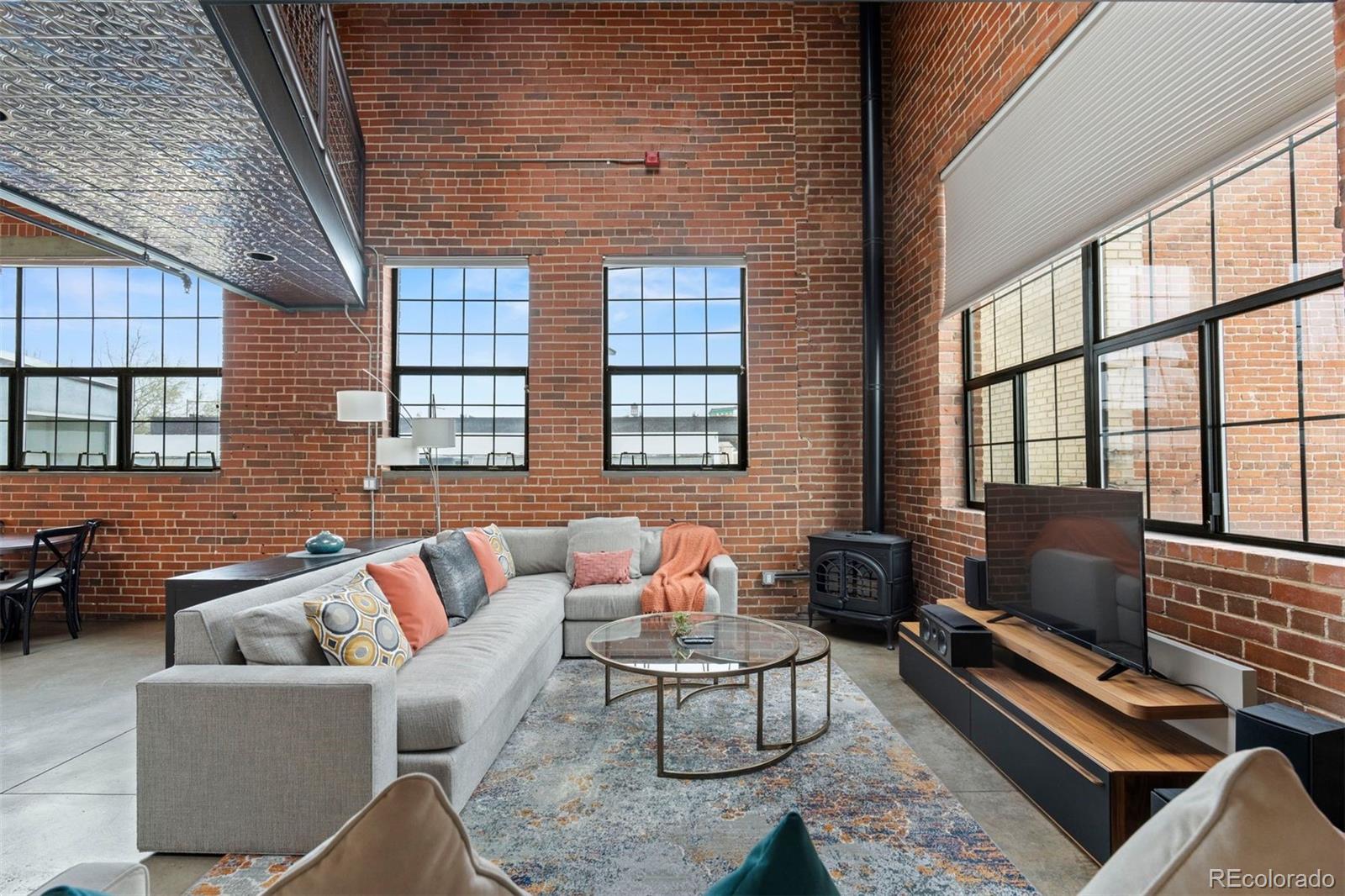 MLS Image #7 for 1515 n ogden street,denver, Colorado