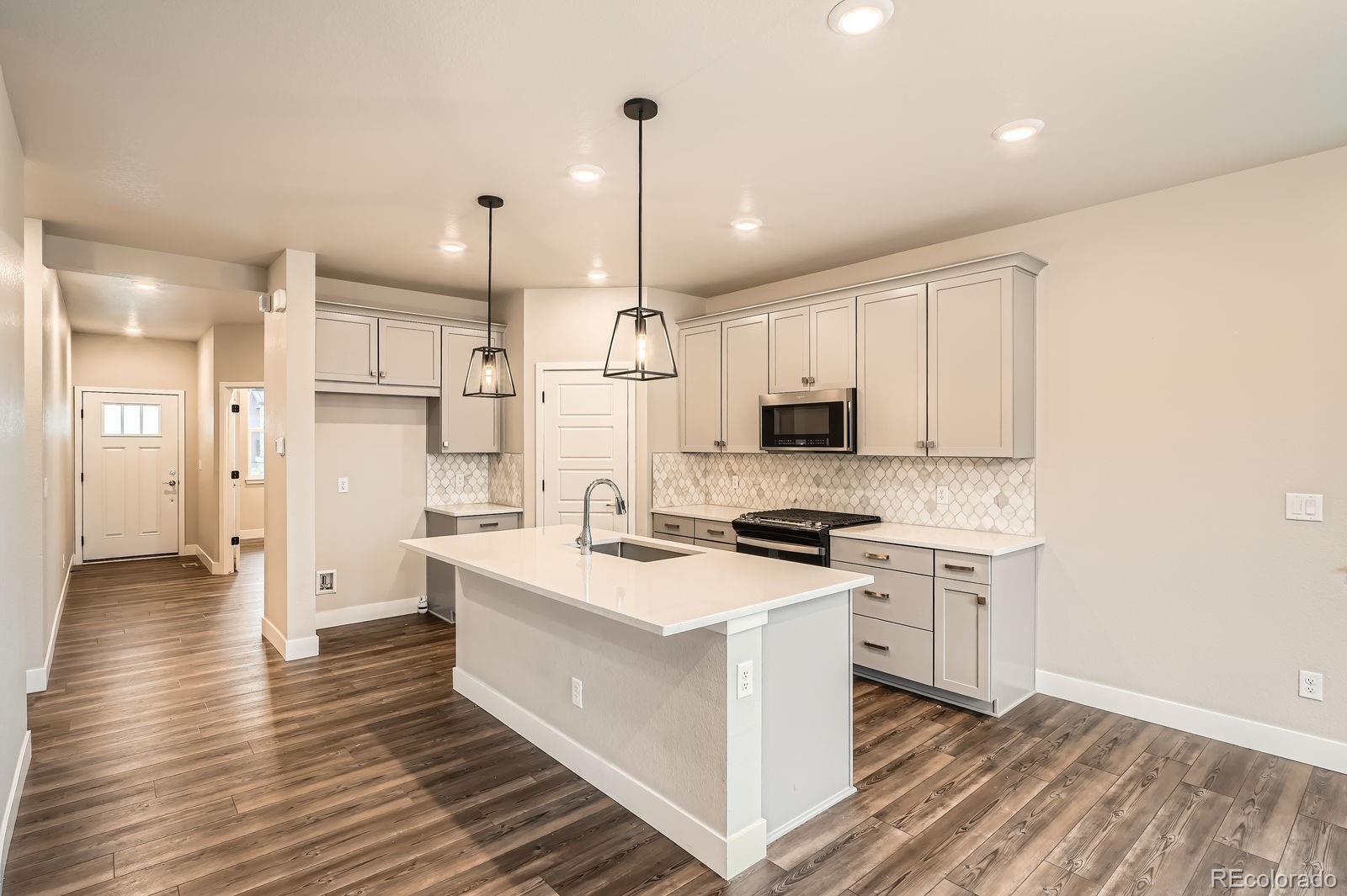 MLS Image #7 for 9771  rosalee peak street,littleton, Colorado