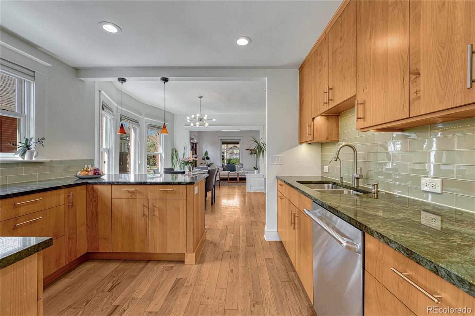 MLS Image #15 for 1716 s ogden street,denver, Colorado