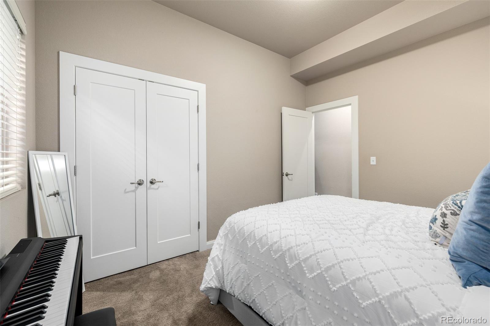 MLS Image #26 for 1928 w 67th place,denver, Colorado