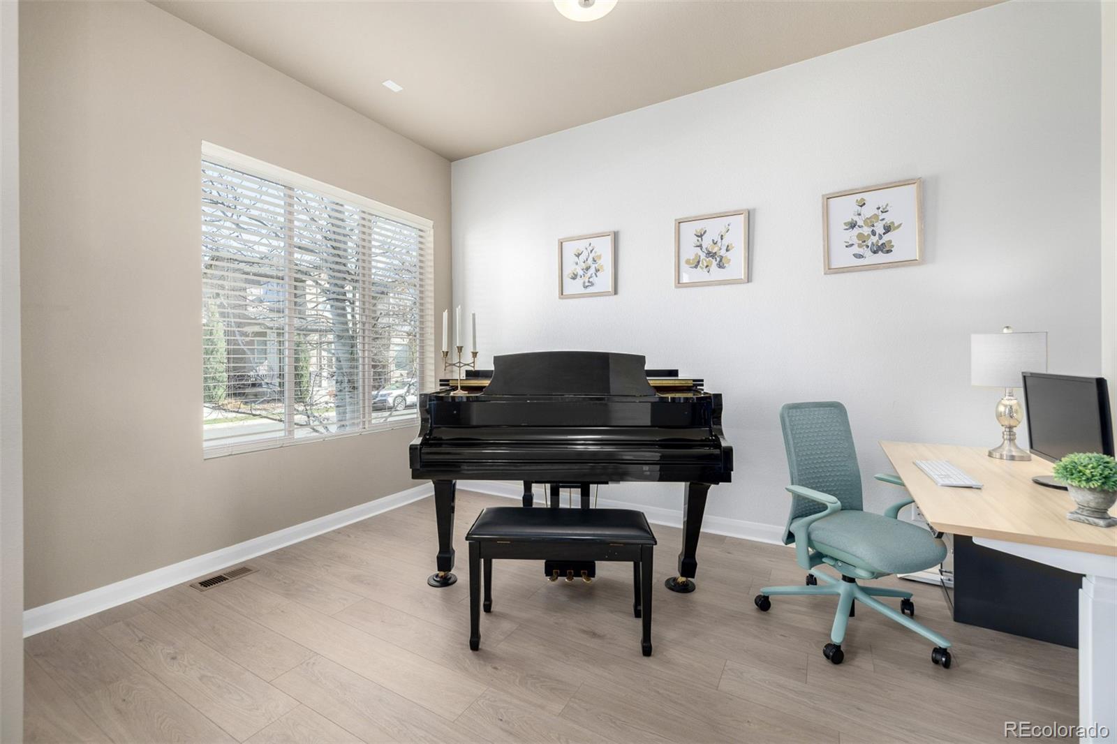 MLS Image #3 for 1928 w 67th place,denver, Colorado