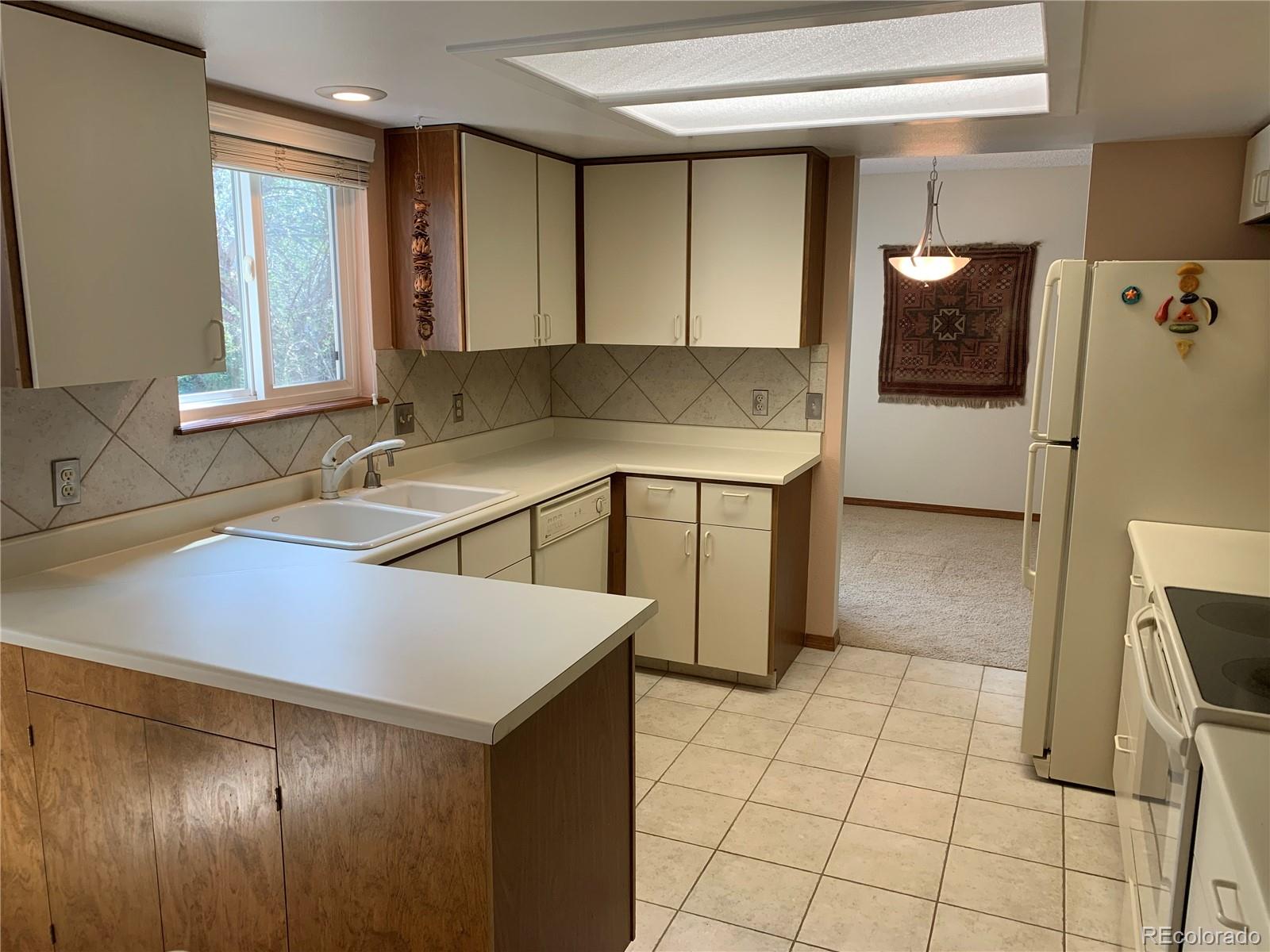 MLS Image #9 for 11600 e adriatic place,aurora, Colorado