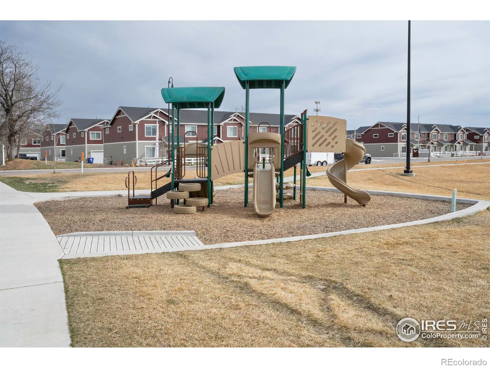 MLS Image #30 for 299  penguin street,johnstown, Colorado