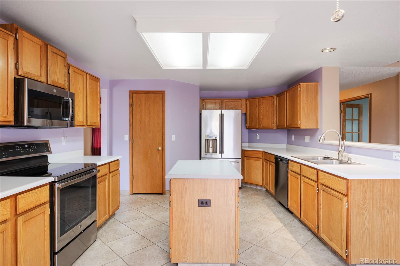 MLS Image #13 for 5596 s urban street,littleton, Colorado