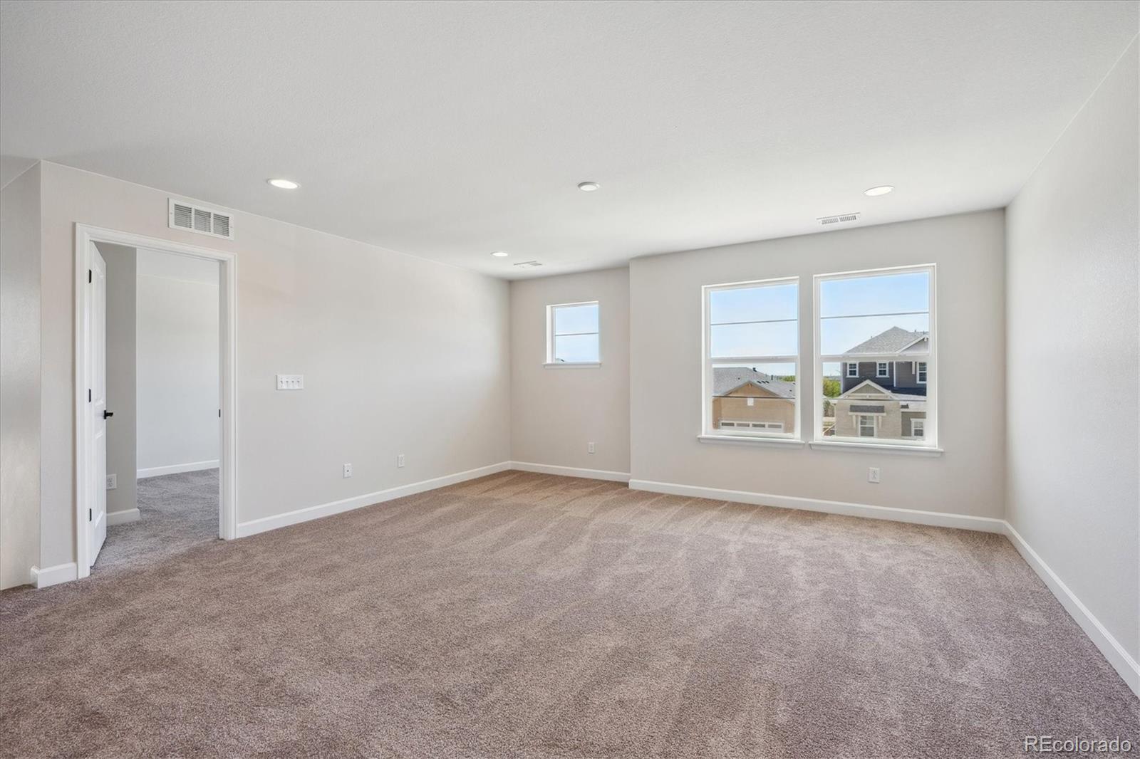 MLS Image #11 for 5583  riverbend avenue,firestone, Colorado