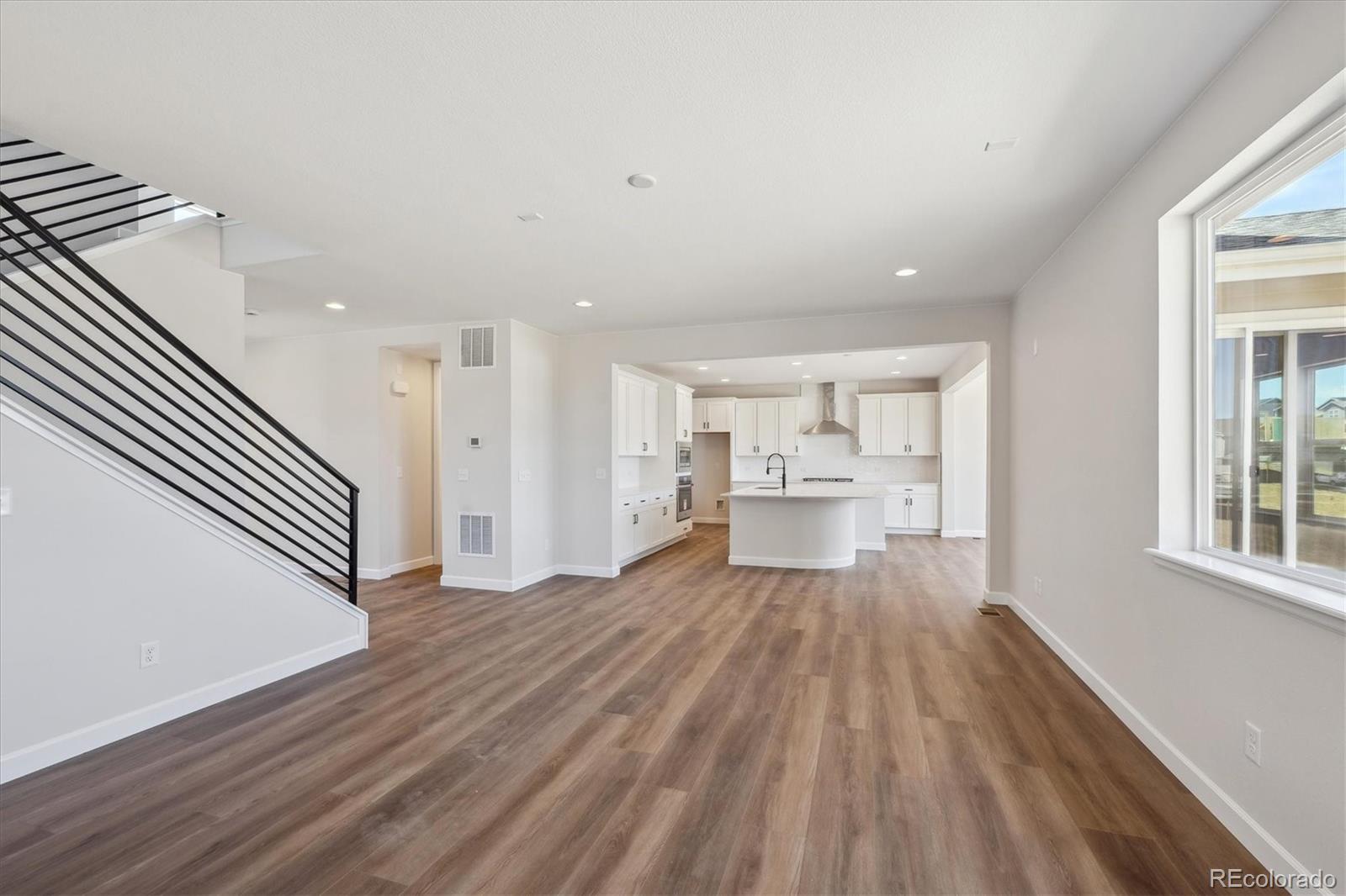 MLS Image #5 for 5583  riverbend avenue,firestone, Colorado