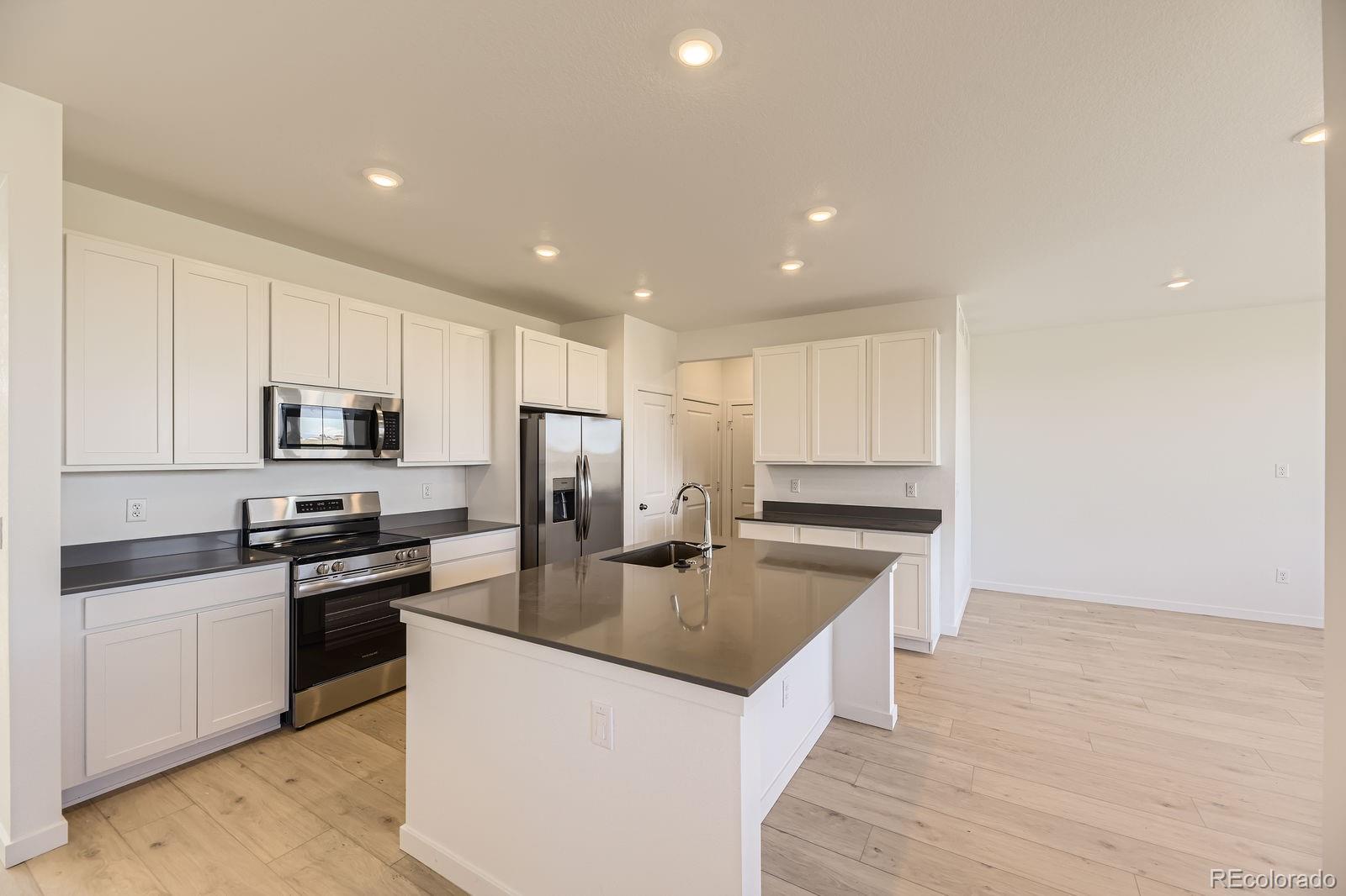MLS Image #1 for 6719  juniper drive,thornton, Colorado