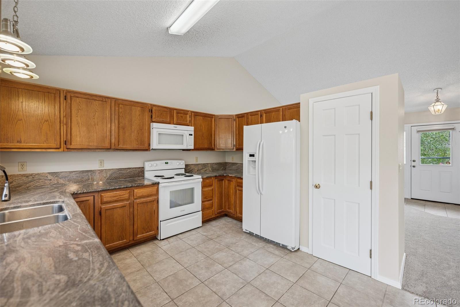 MLS Image #2 for 5849  chokecherry drive,colorado springs, Colorado