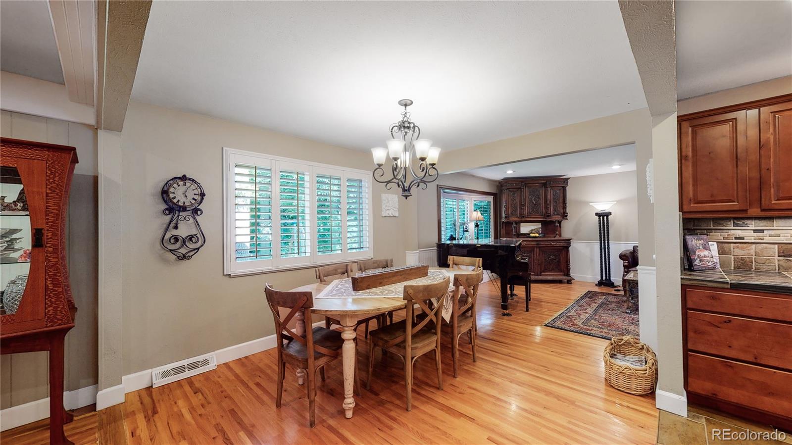 MLS Image #6 for 7214 s kendall court,littleton, Colorado