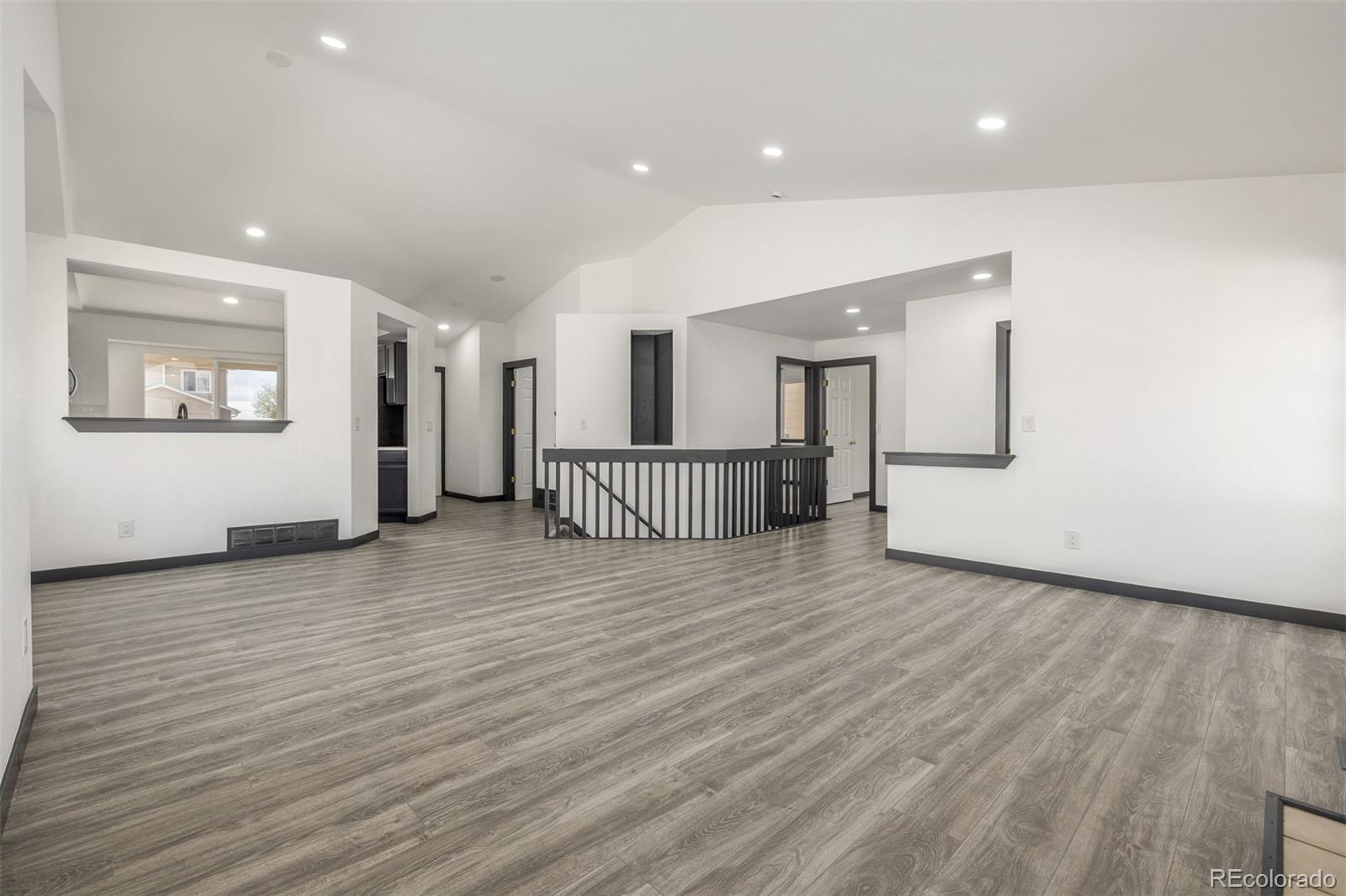 MLS Image #6 for 965 w 96th avenue,thornton, Colorado