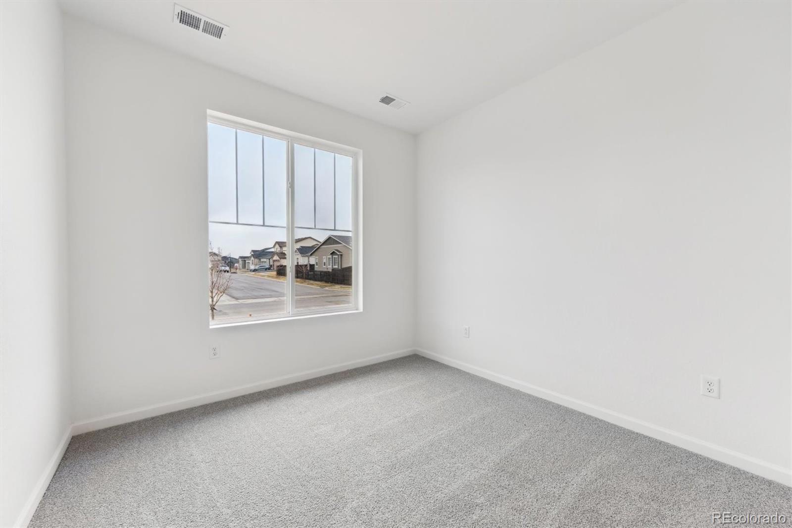 MLS Image #12 for 9692  cathay street,commerce city, Colorado