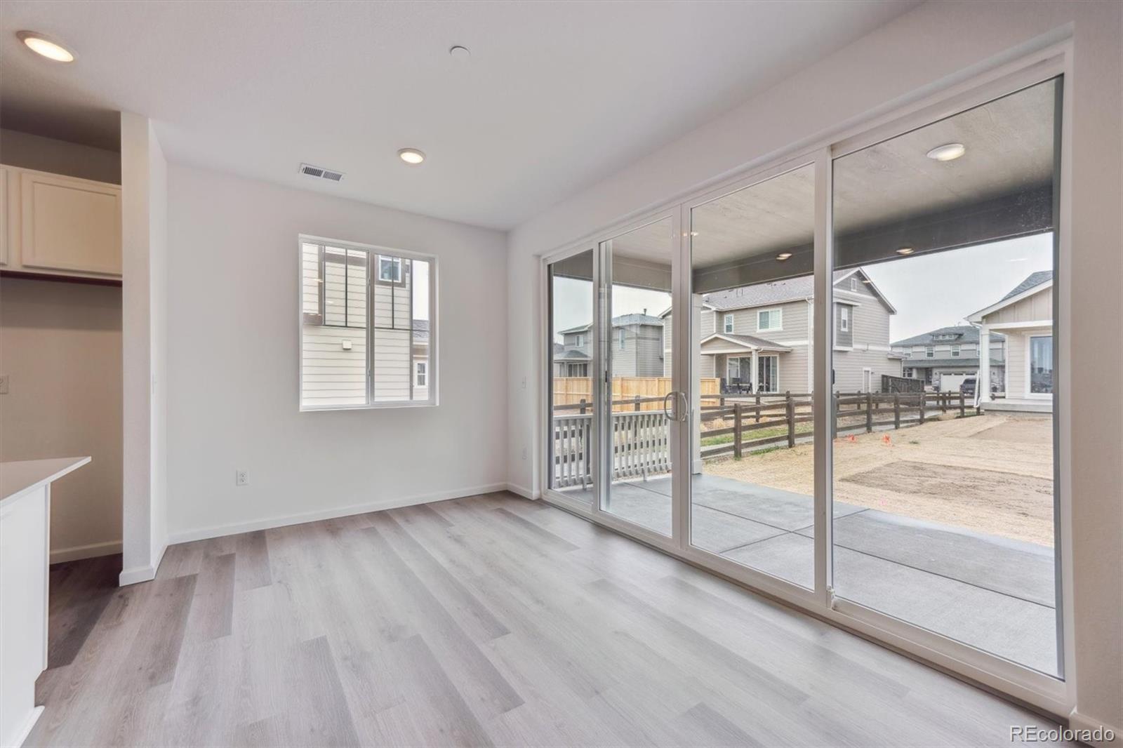 MLS Image #4 for 9692  cathay street,commerce city, Colorado