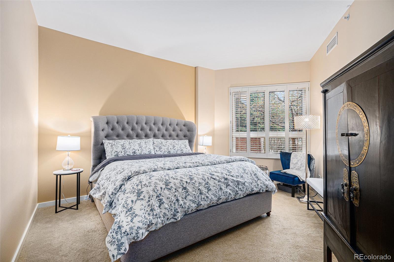 MLS Image #8 for 4875 s monaco street,denver, Colorado