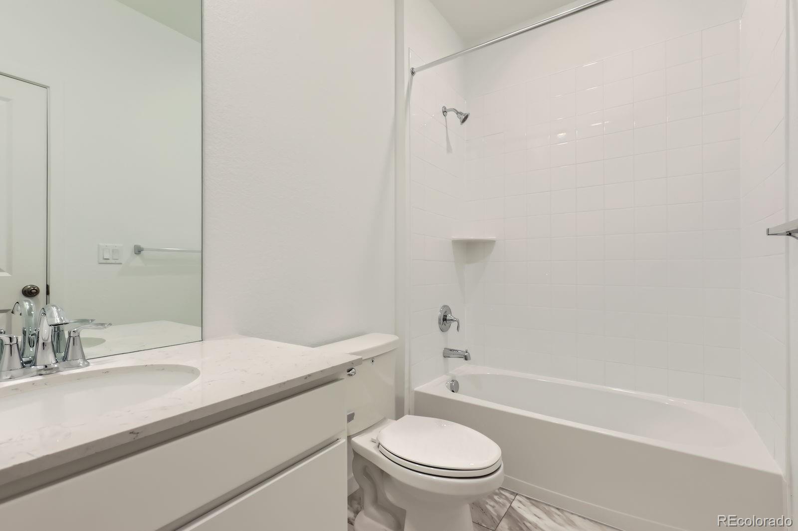MLS Image #10 for 6579  parterre parkway 2,thornton, Colorado