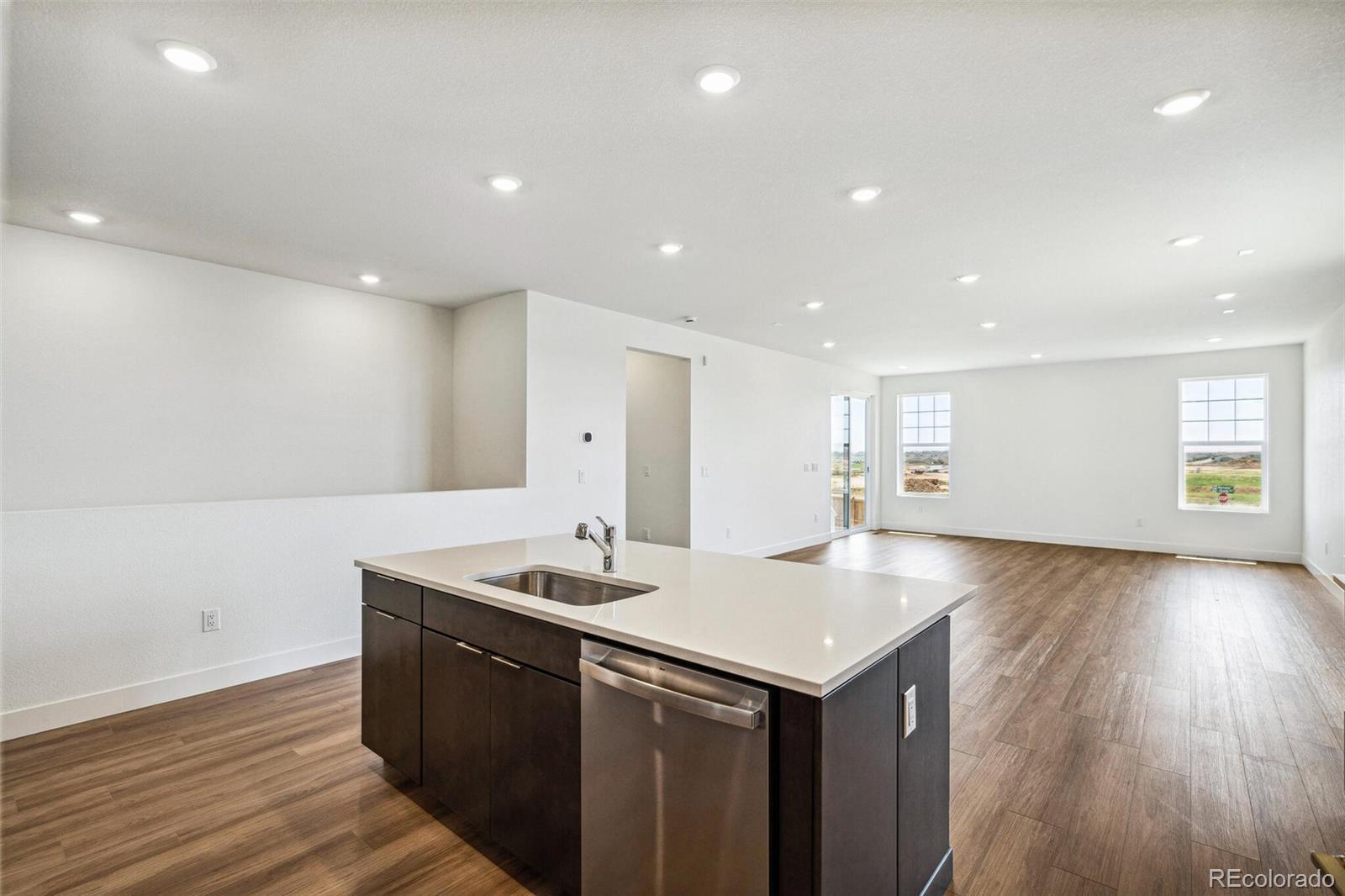 MLS Image #13 for 6384 e 154th place,thornton, Colorado