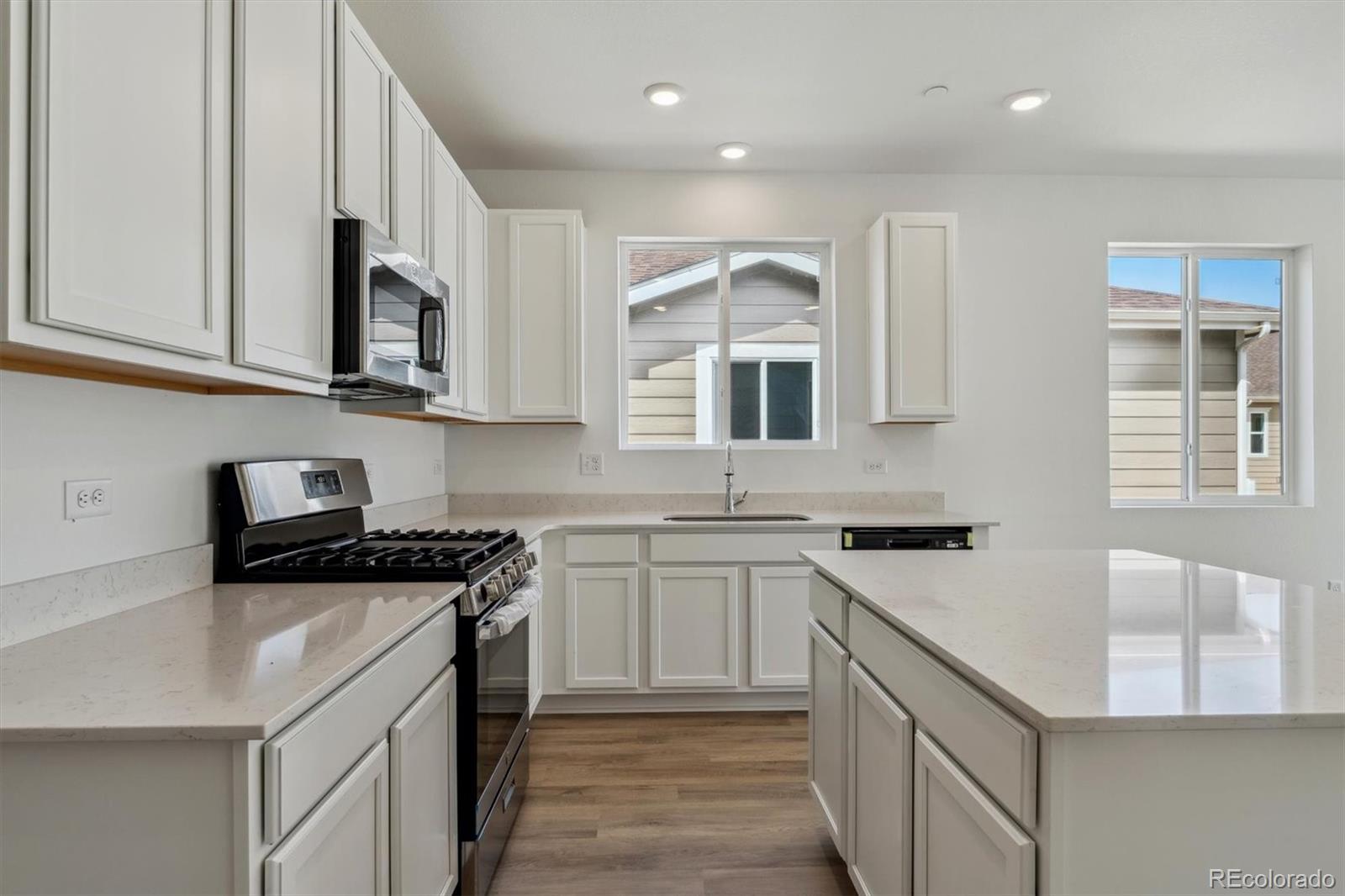 MLS Image #7 for 9660  cathay street,commerce city, Colorado