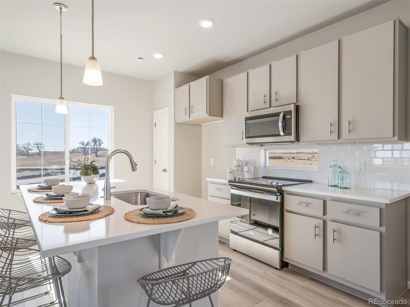 MLS Image #1 for 22083 e 38th place,aurora, Colorado