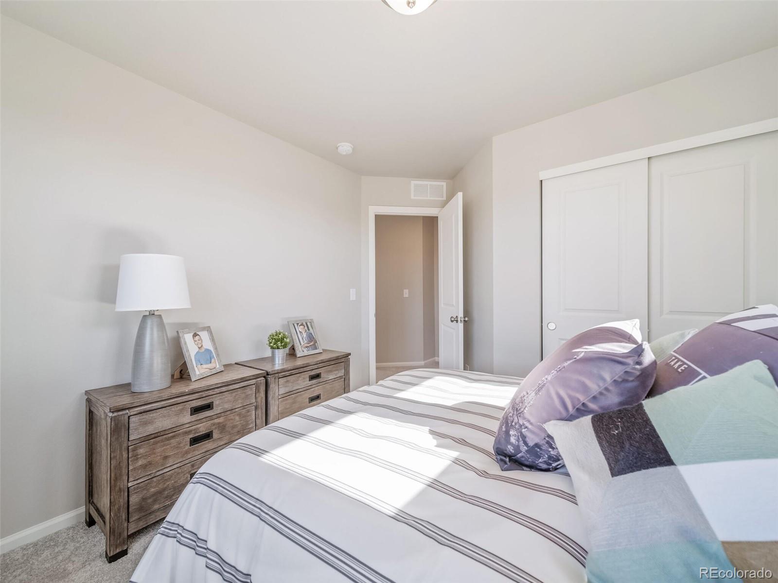 MLS Image #19 for 22083 e 38th place,aurora, Colorado