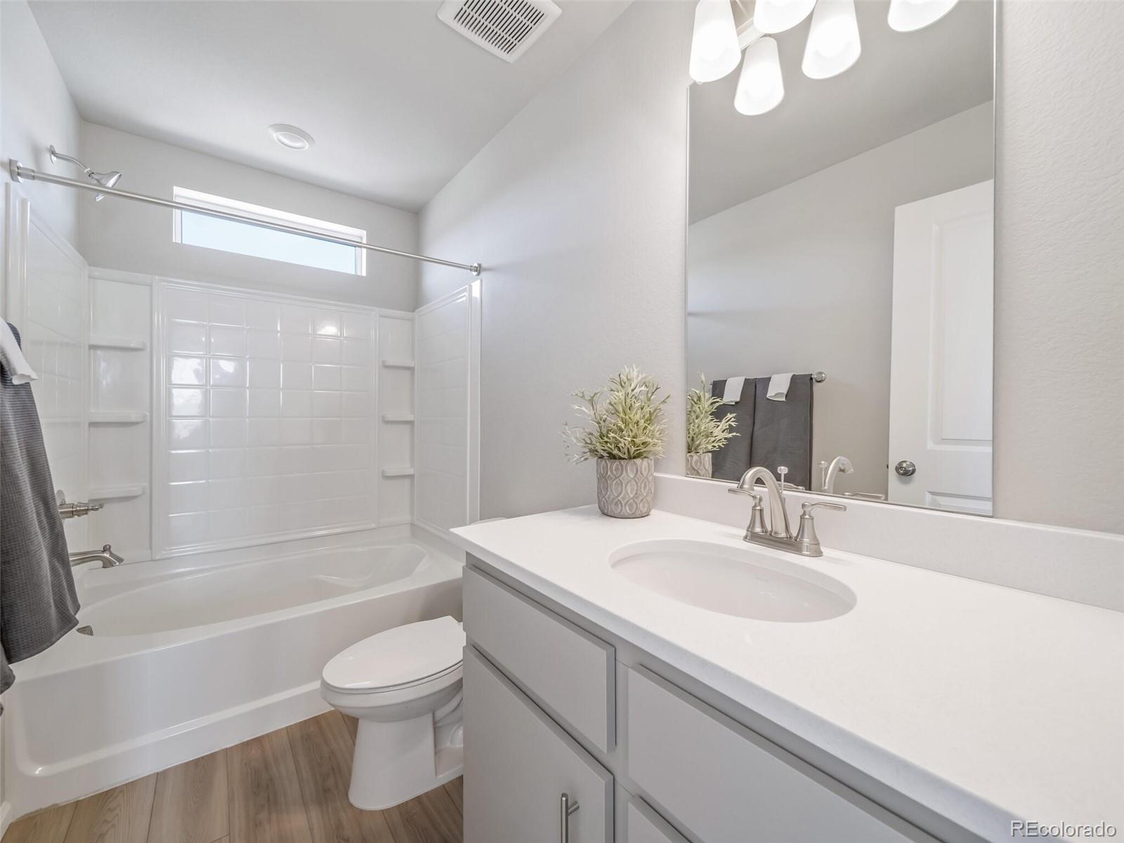 MLS Image #22 for 22083 e 38th place,aurora, Colorado