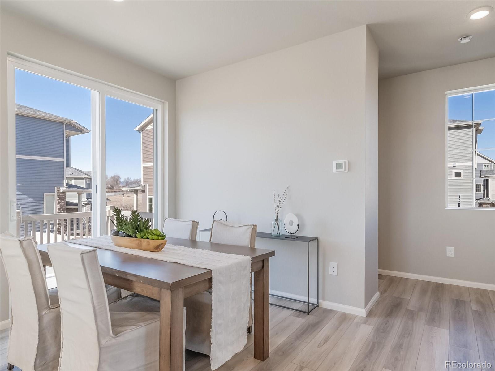 MLS Image #6 for 22083 e 38th place,aurora, Colorado