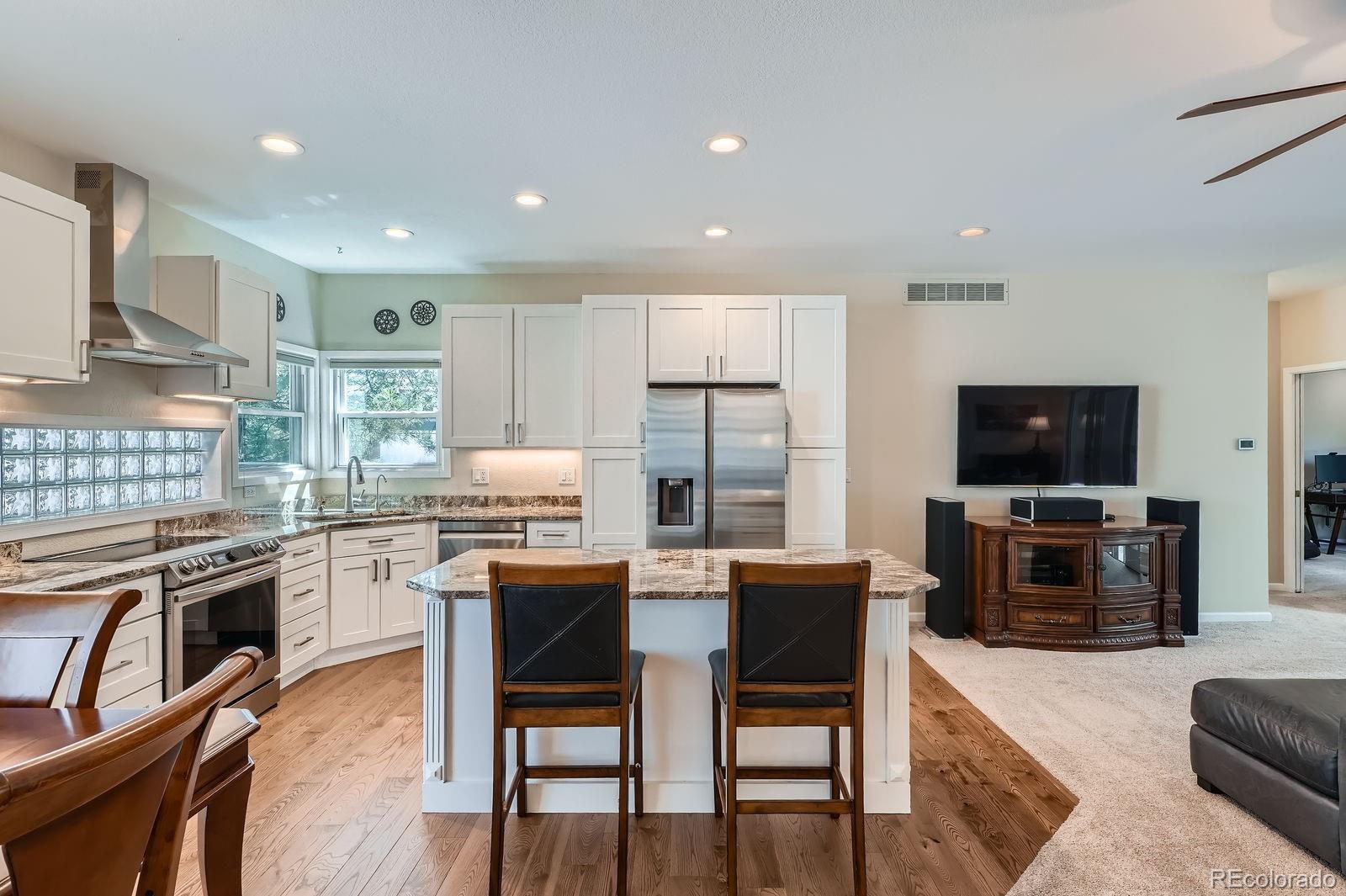 MLS Image #9 for 5461 s youngfield court,littleton, Colorado