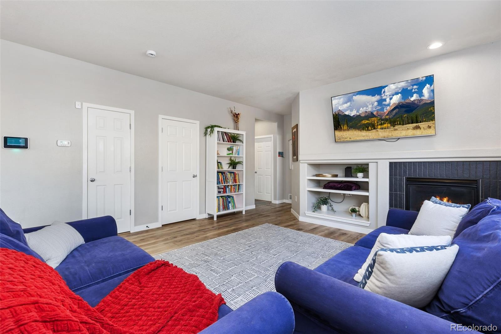 MLS Image #10 for 645  short court,dacono, Colorado