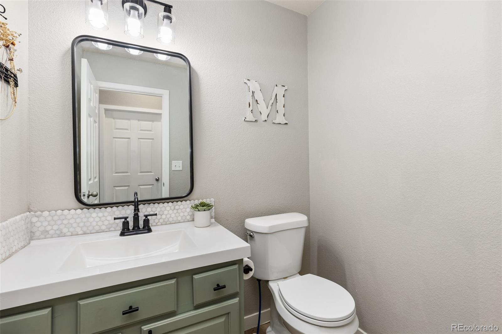 MLS Image #13 for 645  short court,dacono, Colorado