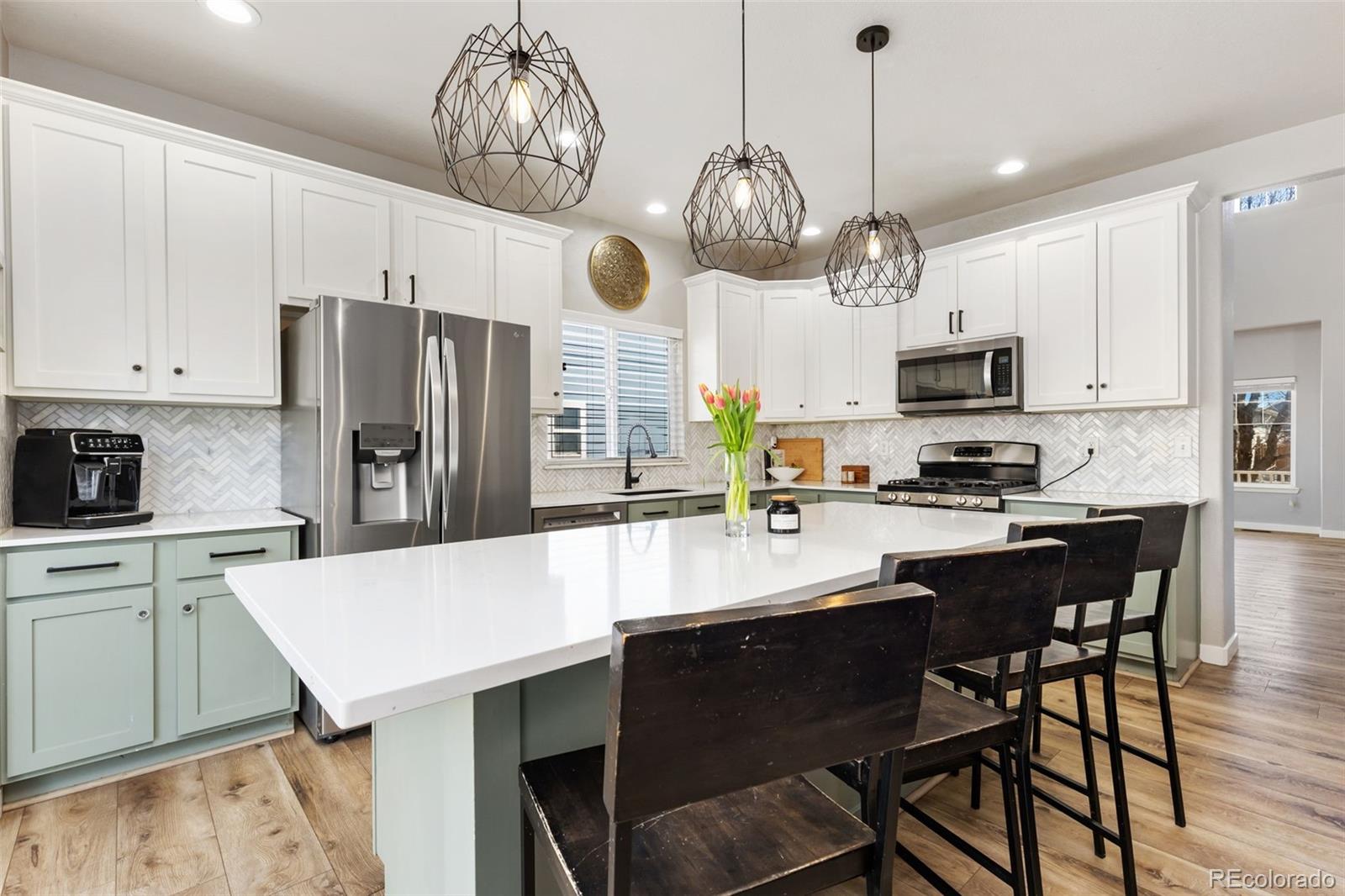 MLS Image #5 for 645  short court,dacono, Colorado